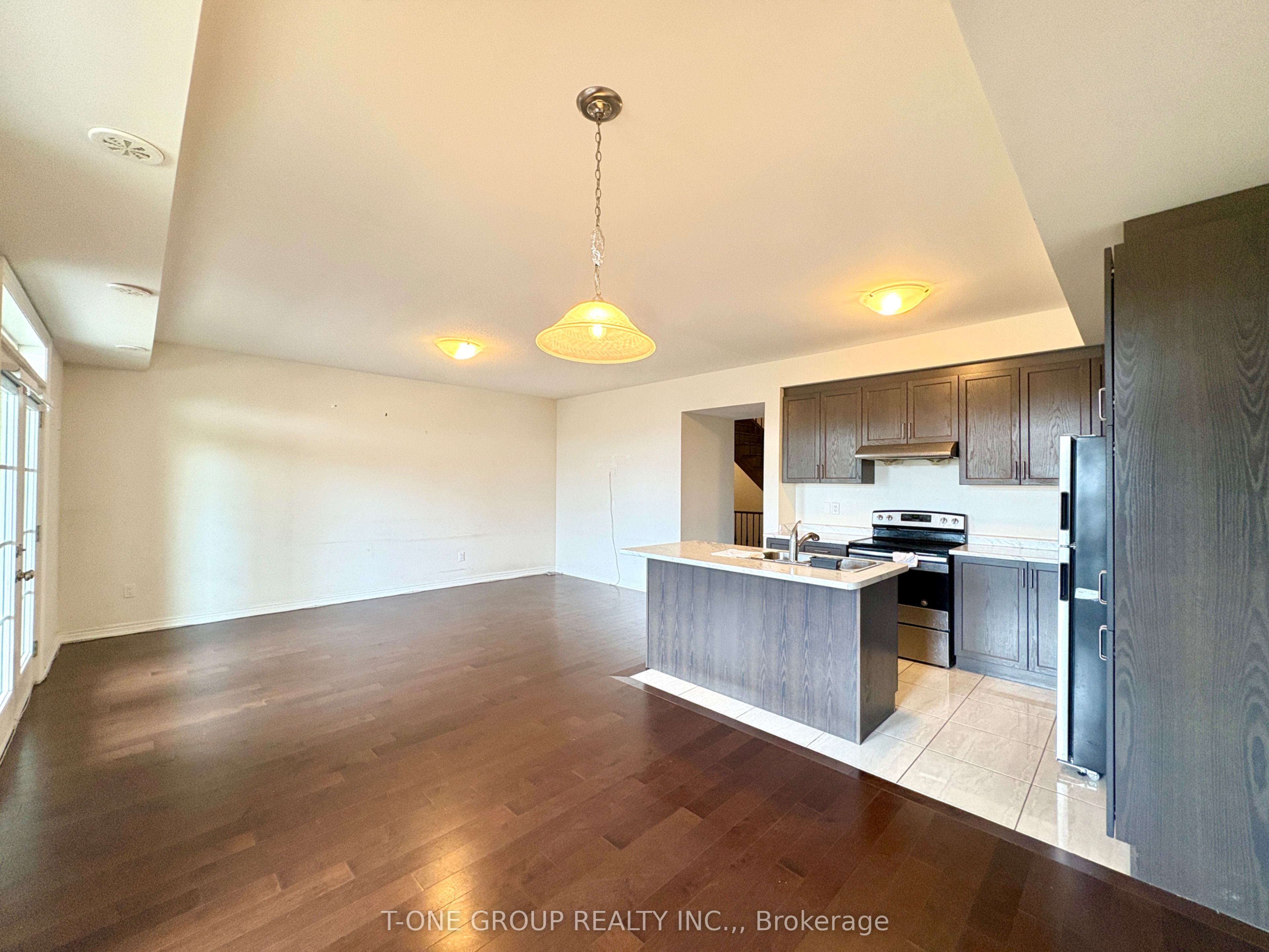 107 Luzon Avenue B, Markham, ON L6B 0M8 photo 4
