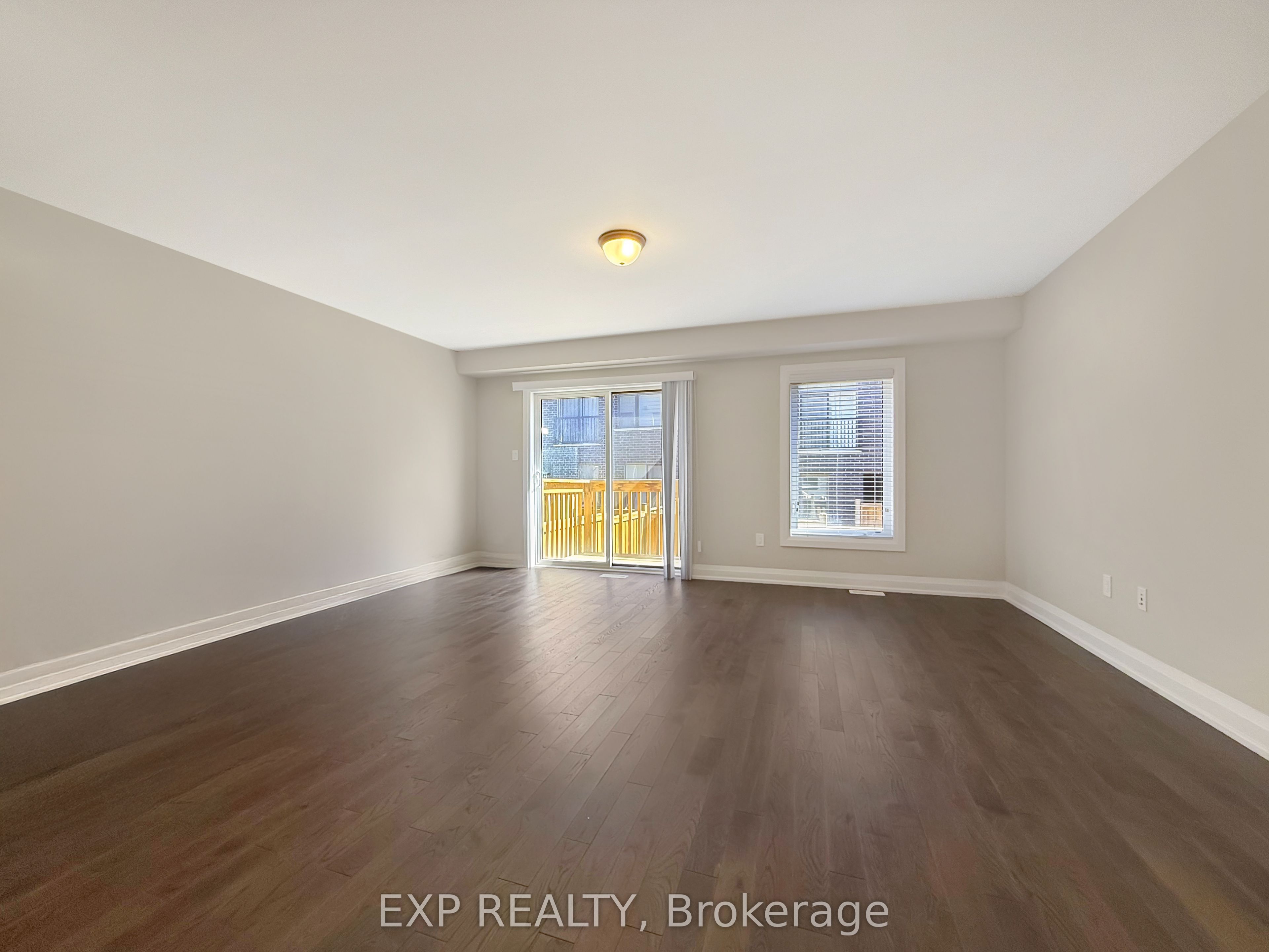 923 Isaac Phillips Way, Aurora, ON L3X 2Y8 photo 5