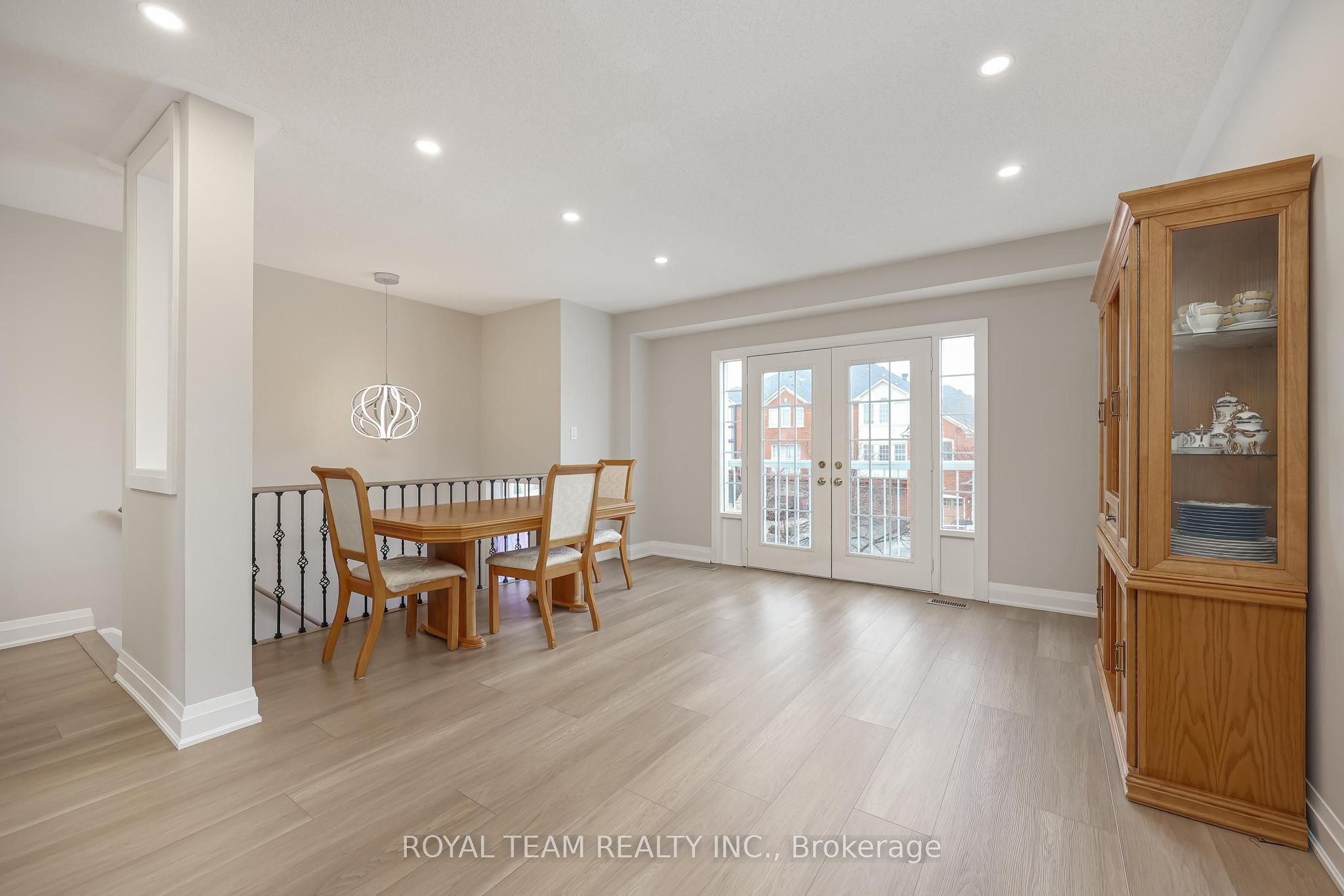 11 Jarrett Court, Vaughan, ON L6A 3W4 photo 5