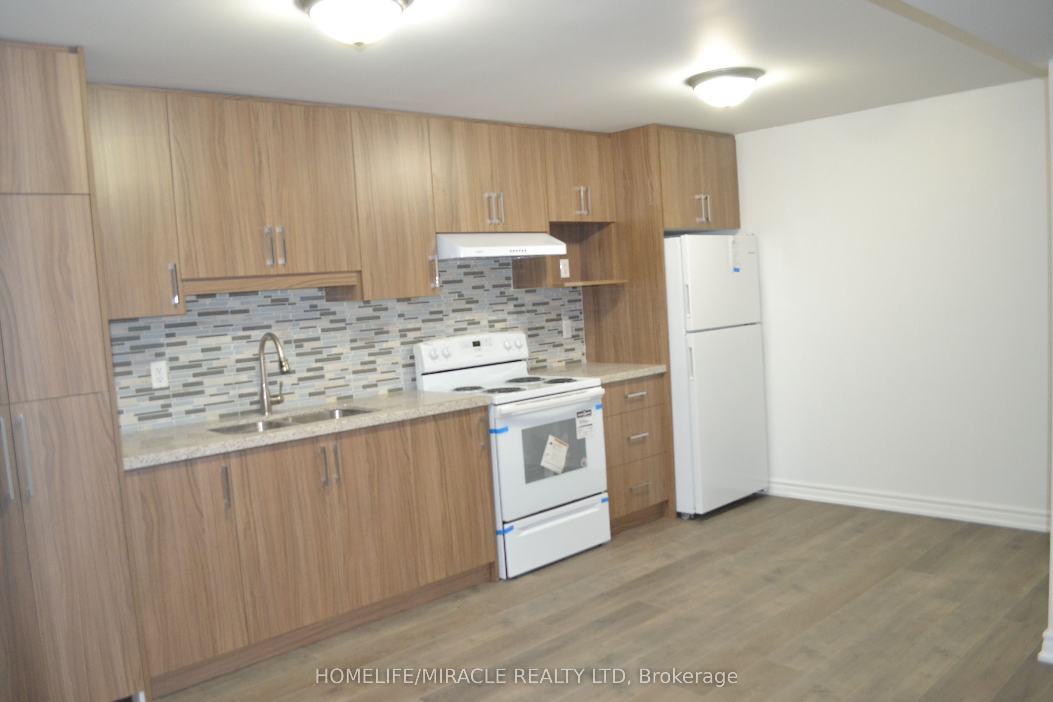 43 Norman Ross Drive Basement, Markham, ON L3S 2Z2 photo 5