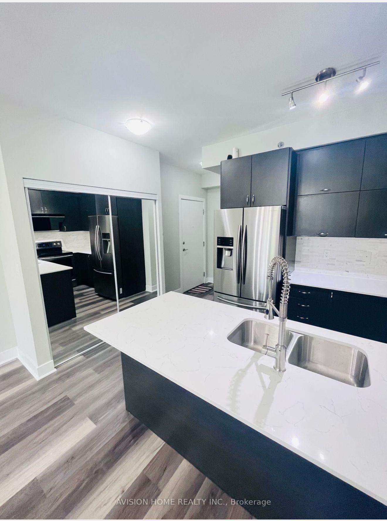 28 Prince Regent Street 120, Markham, ON L6C 0V5 photo 4