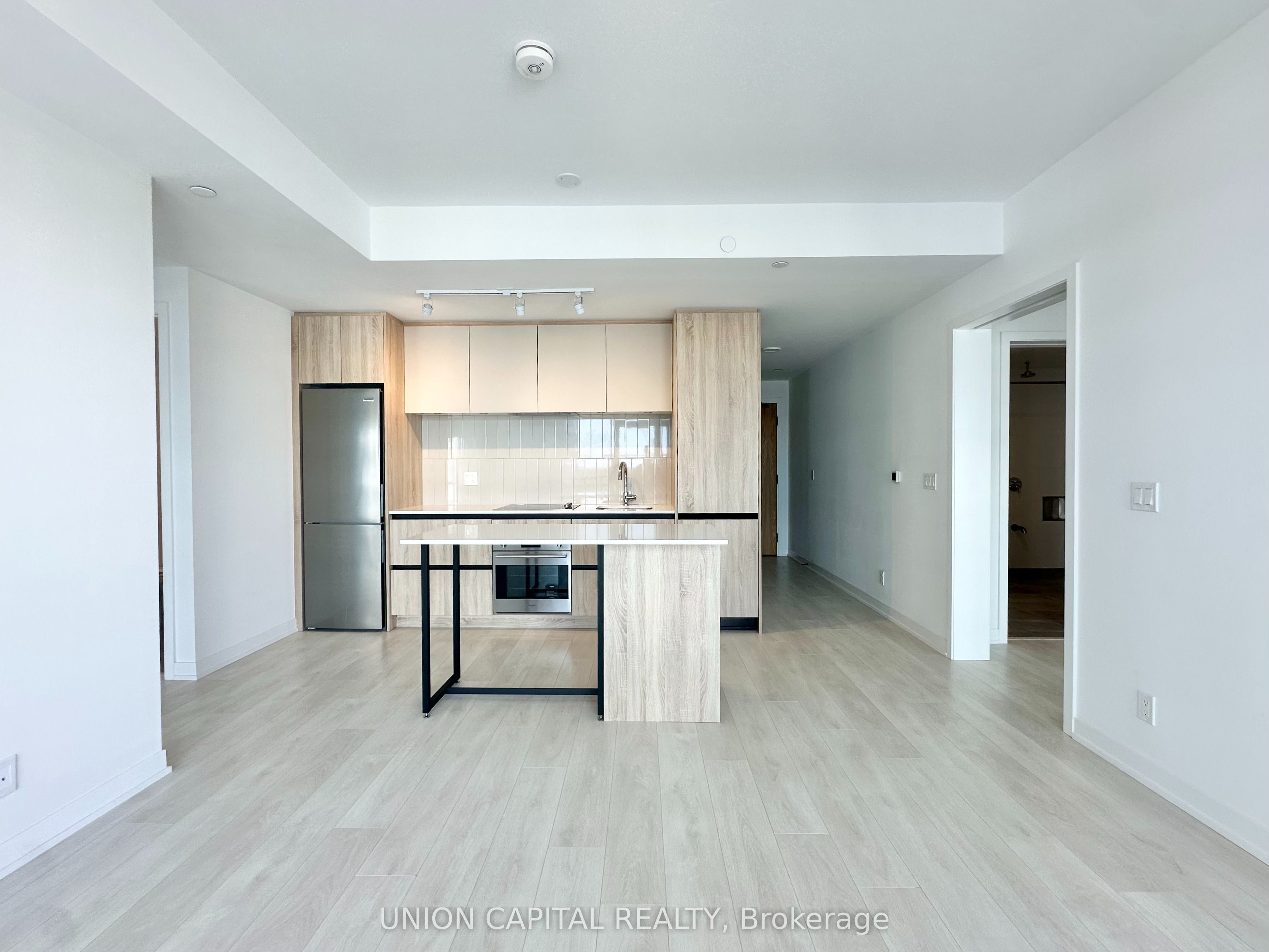 7950 Bathurst Street 1126, Vaughan, ON L4J 0L4 photo 5