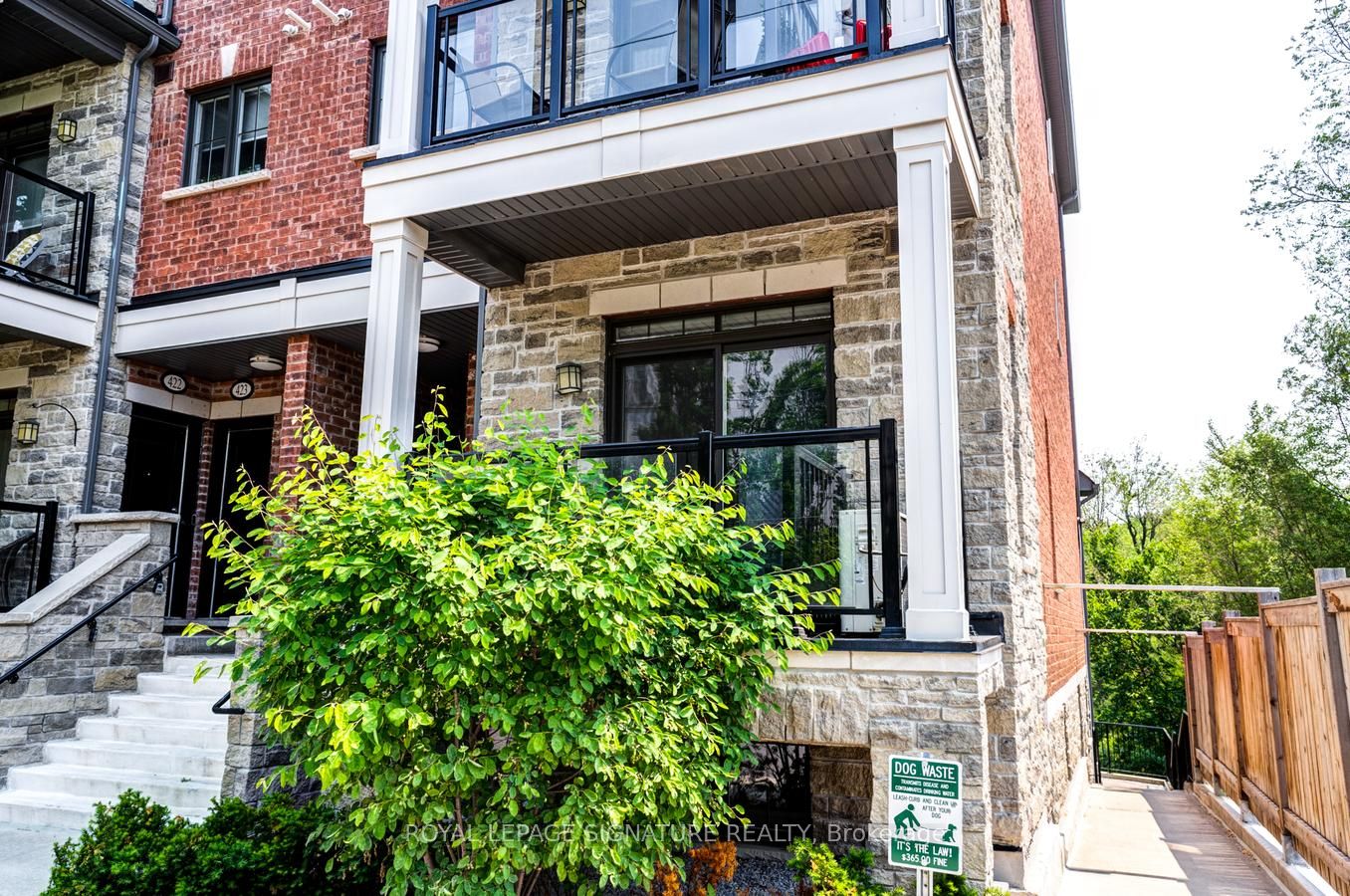 201 Pine Grove Rd Road 426, Vaughan, ON L4L 2H7 photo 4