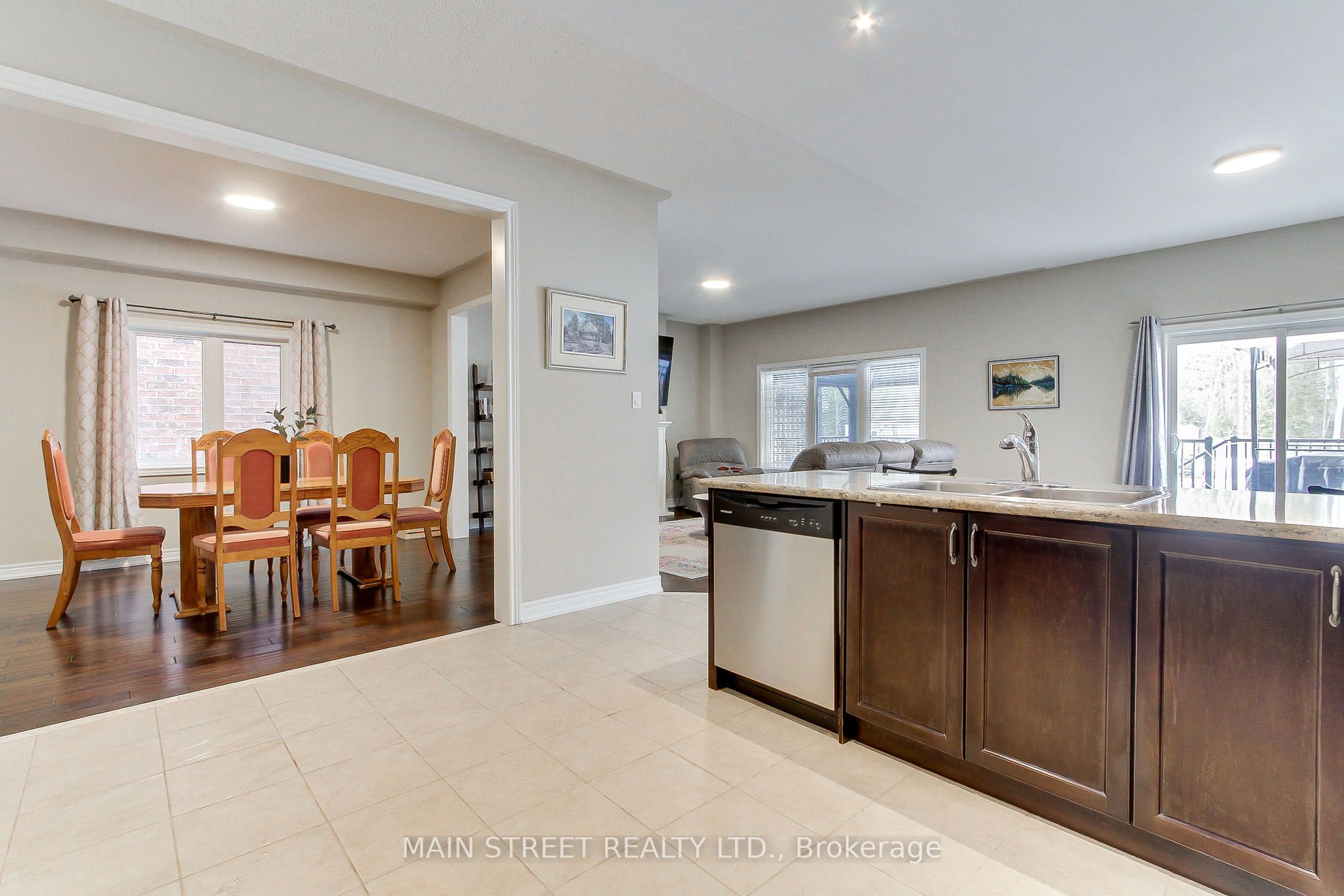 42 Prosser Crescent, Georgina, ON L0E 1R0 photo 5
