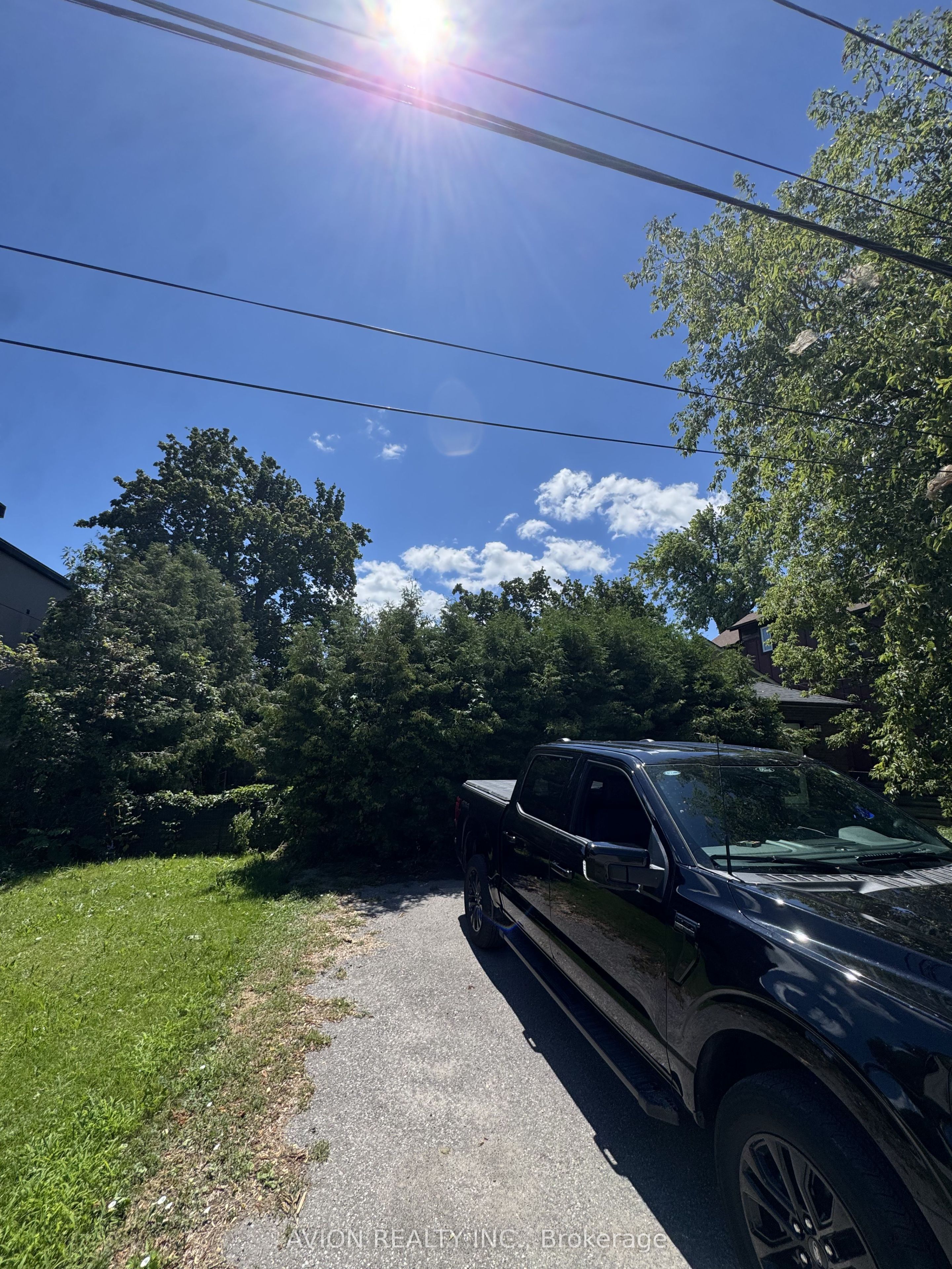 51 Windsor Drive, Whitchurch-Stouffville, ON L4A 7X3