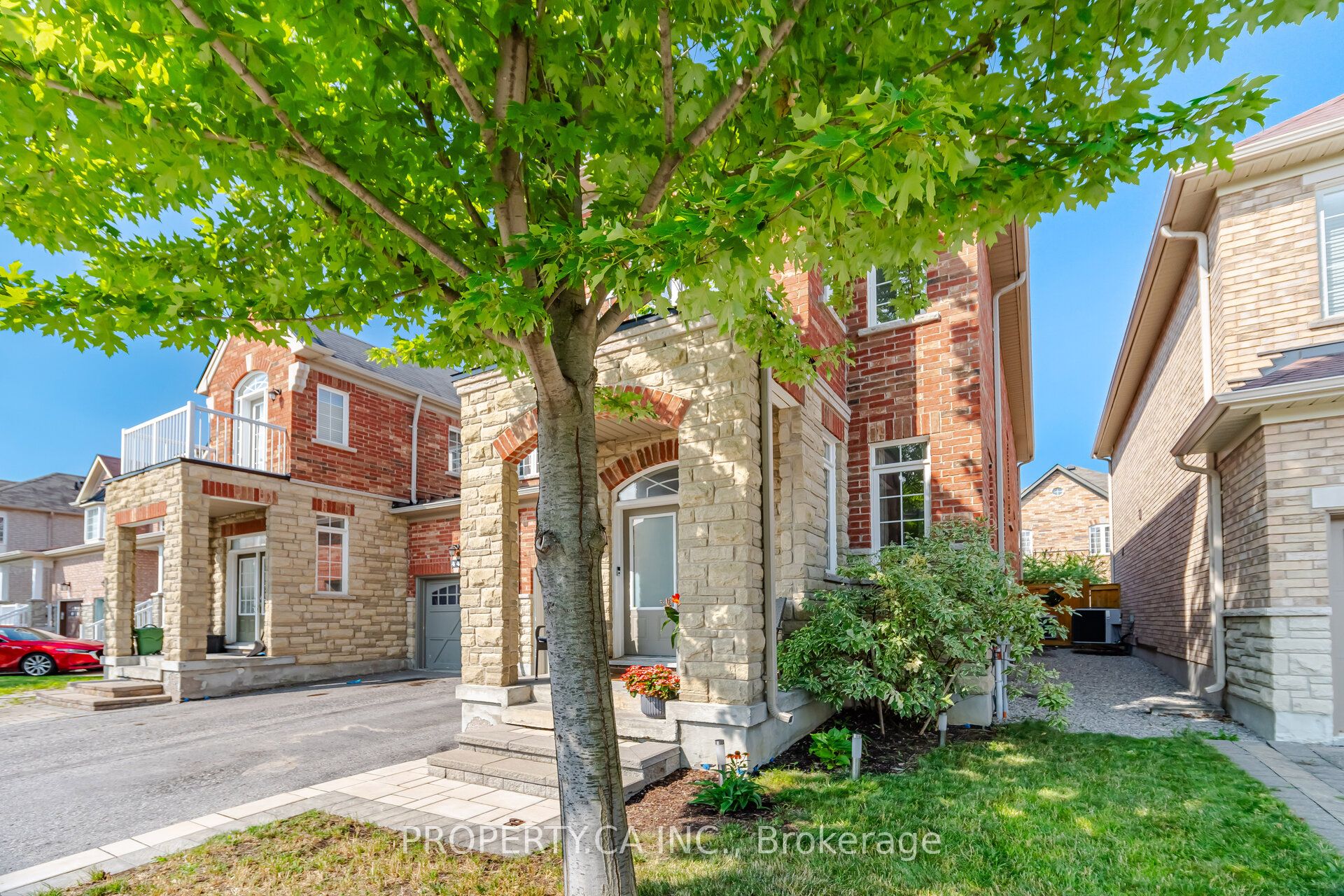 46 Fred Mclaren Boulevard, Markham, ON L6E 0N5 photo 2