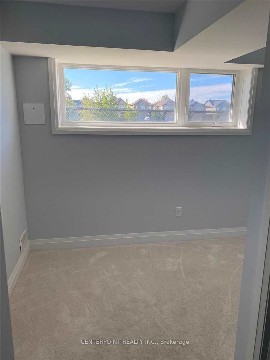 8 Mcclarys Way, Markham, ON L3R 9S3 photo 5