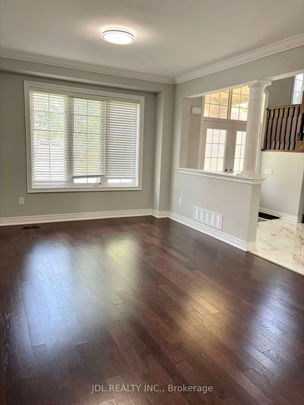 16 Jericho Avenue, Georgina, ON L4P 0G9 photo 4