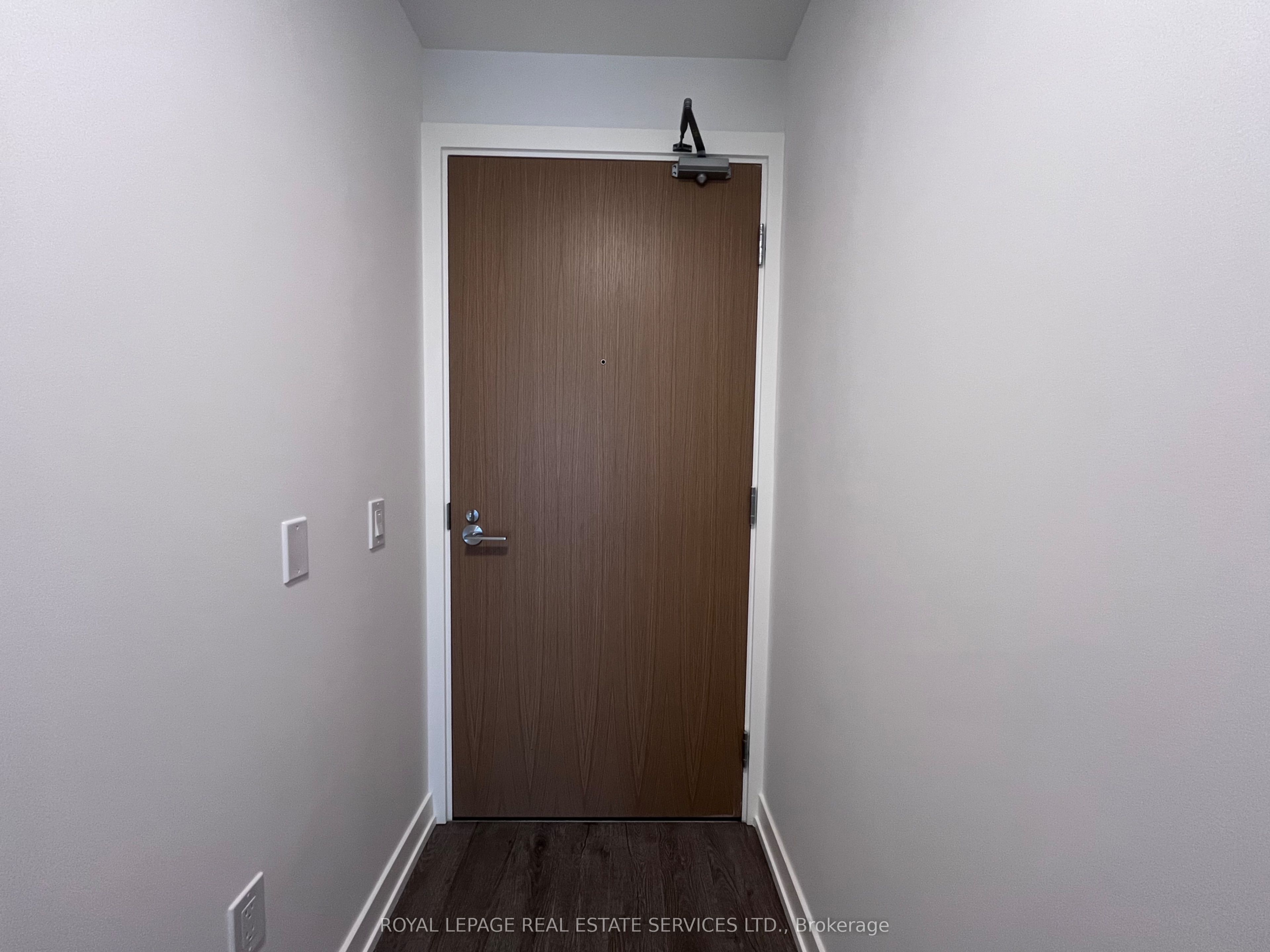 2851 Hwy 7 804, Vaughan, ON L4K 1W2 photo 5