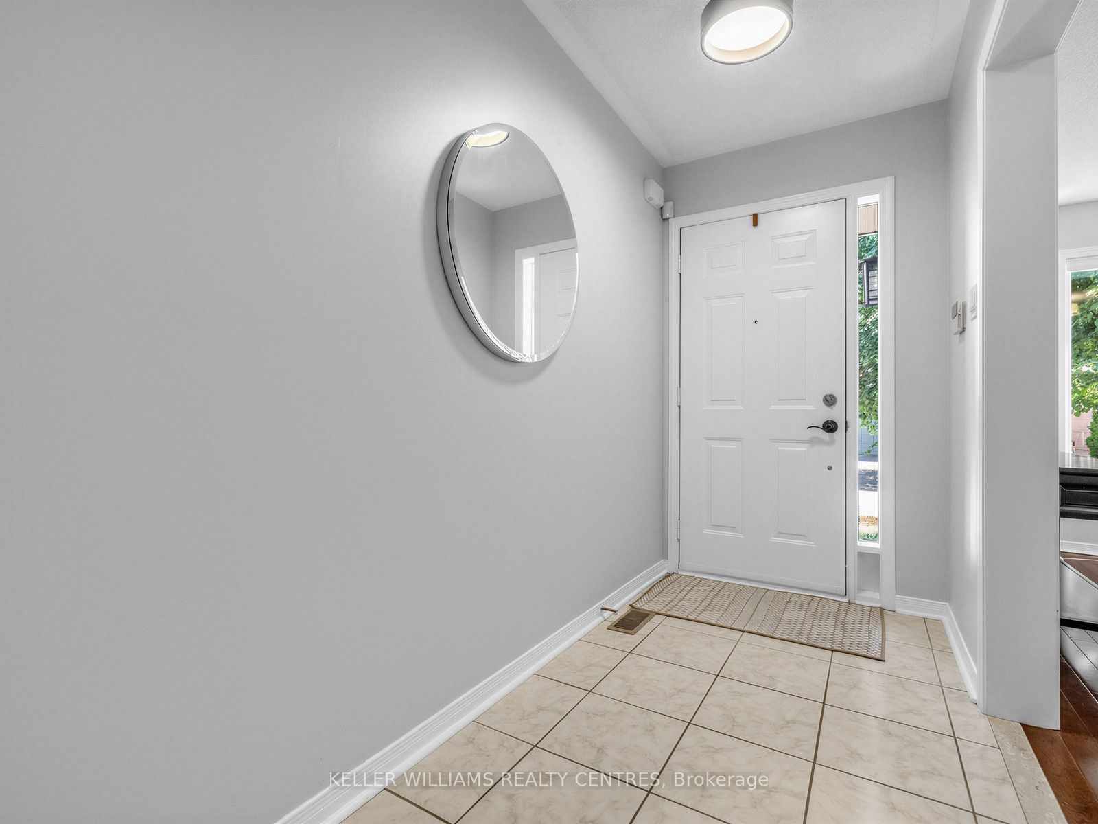 174 Flagstone Way, Newmarket, ON L3X 2Z7 photo 2