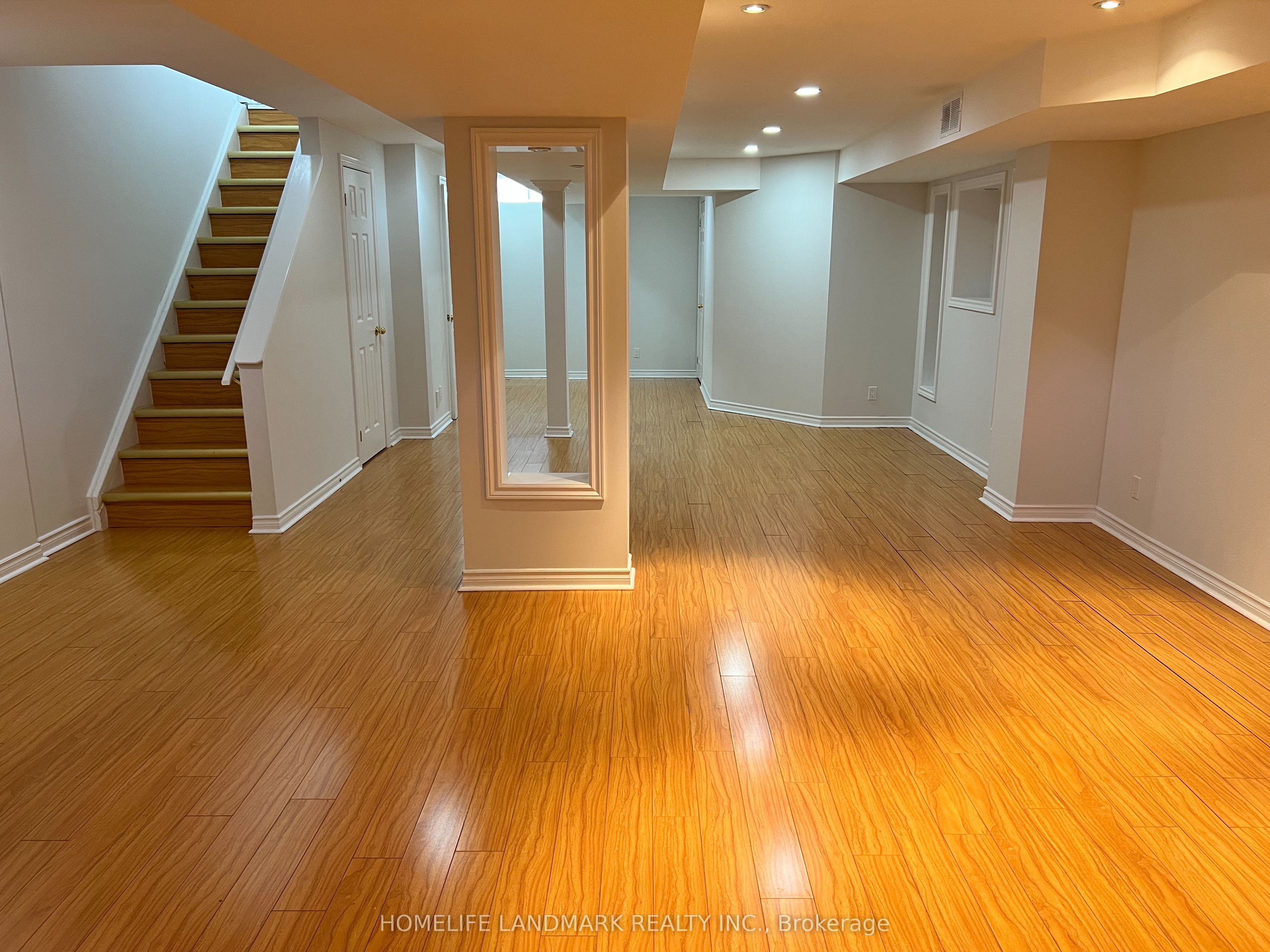 309 Bantry Avenue, Richmond Hill, ON L4B 4M7 photo 4