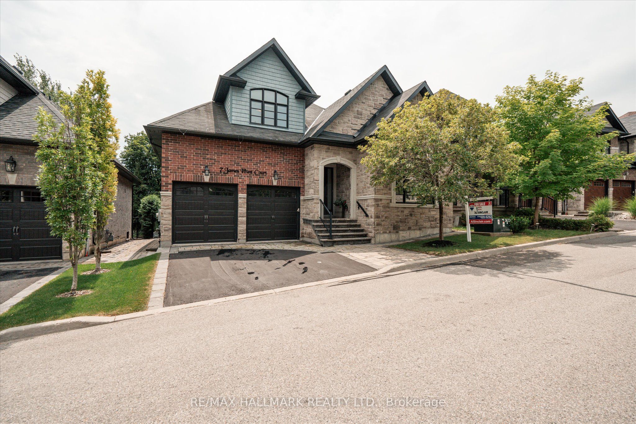 7 Os James Hunt Crt Court, Uxbridge, ON L9P 0E3