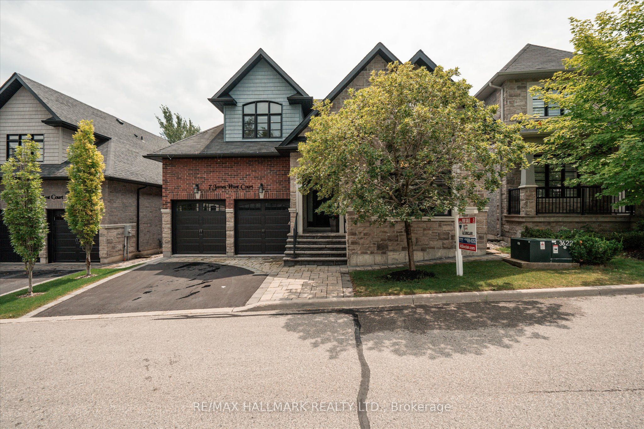 7 Os James Hunt Crt Court, Uxbridge, ON L9P 0E3 photo 2