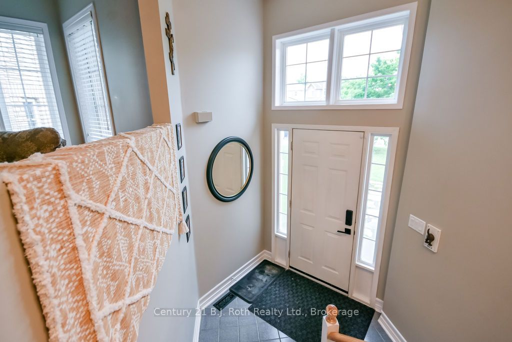 1117 Corrie Street, Innisfil, ON L9S 1W9 photo 5