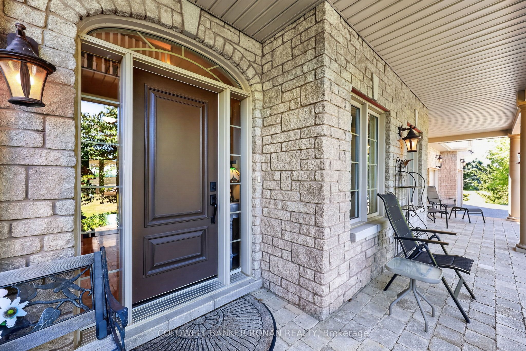 128 Denney Drive, Essa, ON L0M 1B1 photo 3
