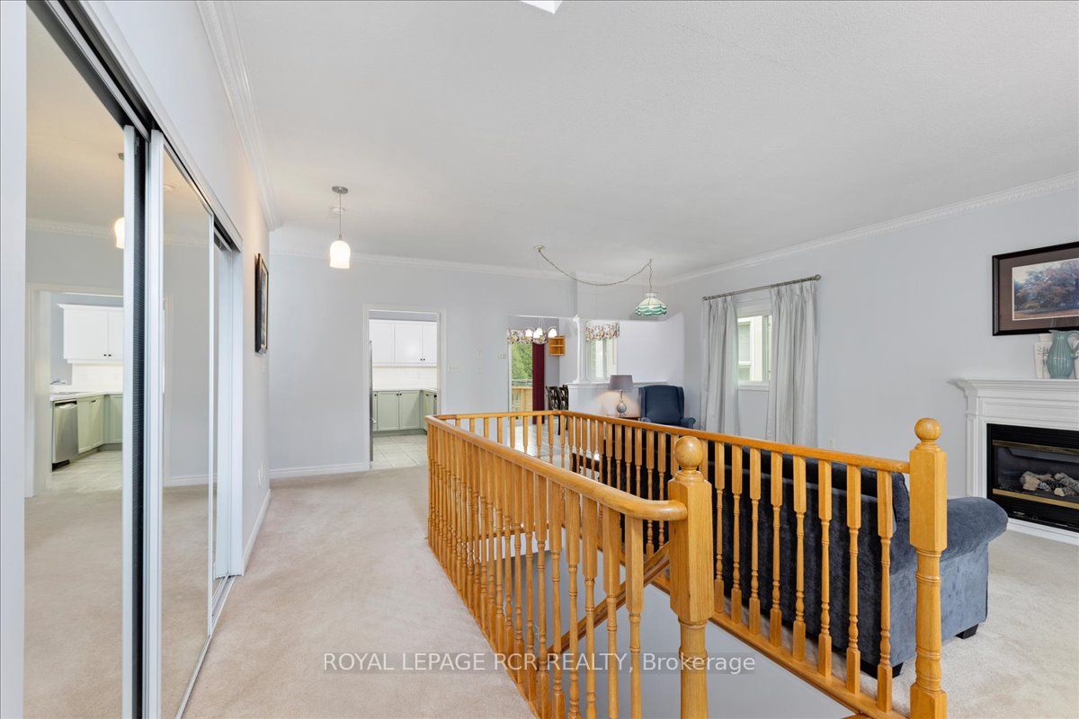 332 King Street, East Gwillimbury, ON L0G 1M0 photo 5