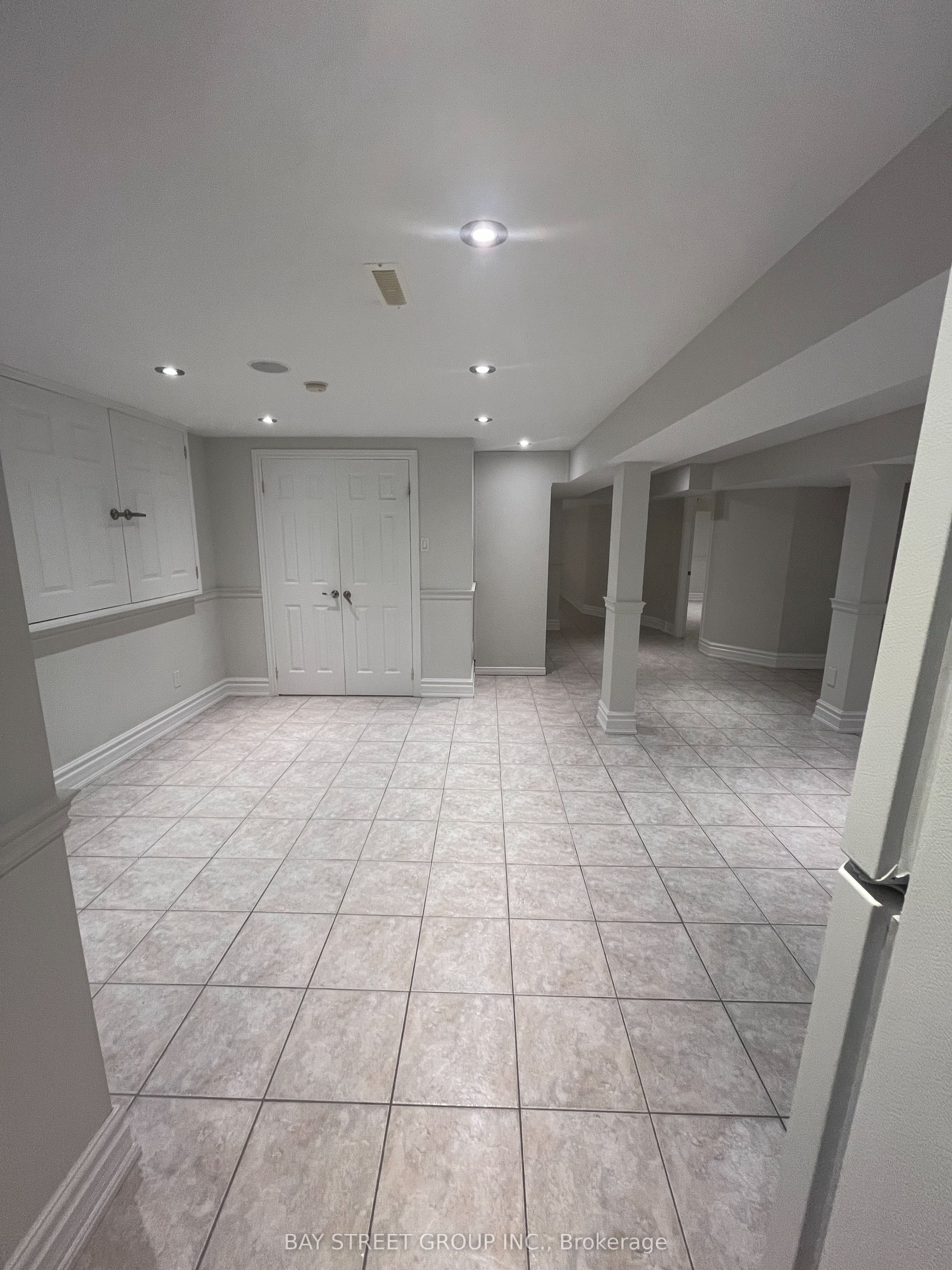 25 Kirkbride Crescent, Vaughan, ON L6A 2J5 photo 5