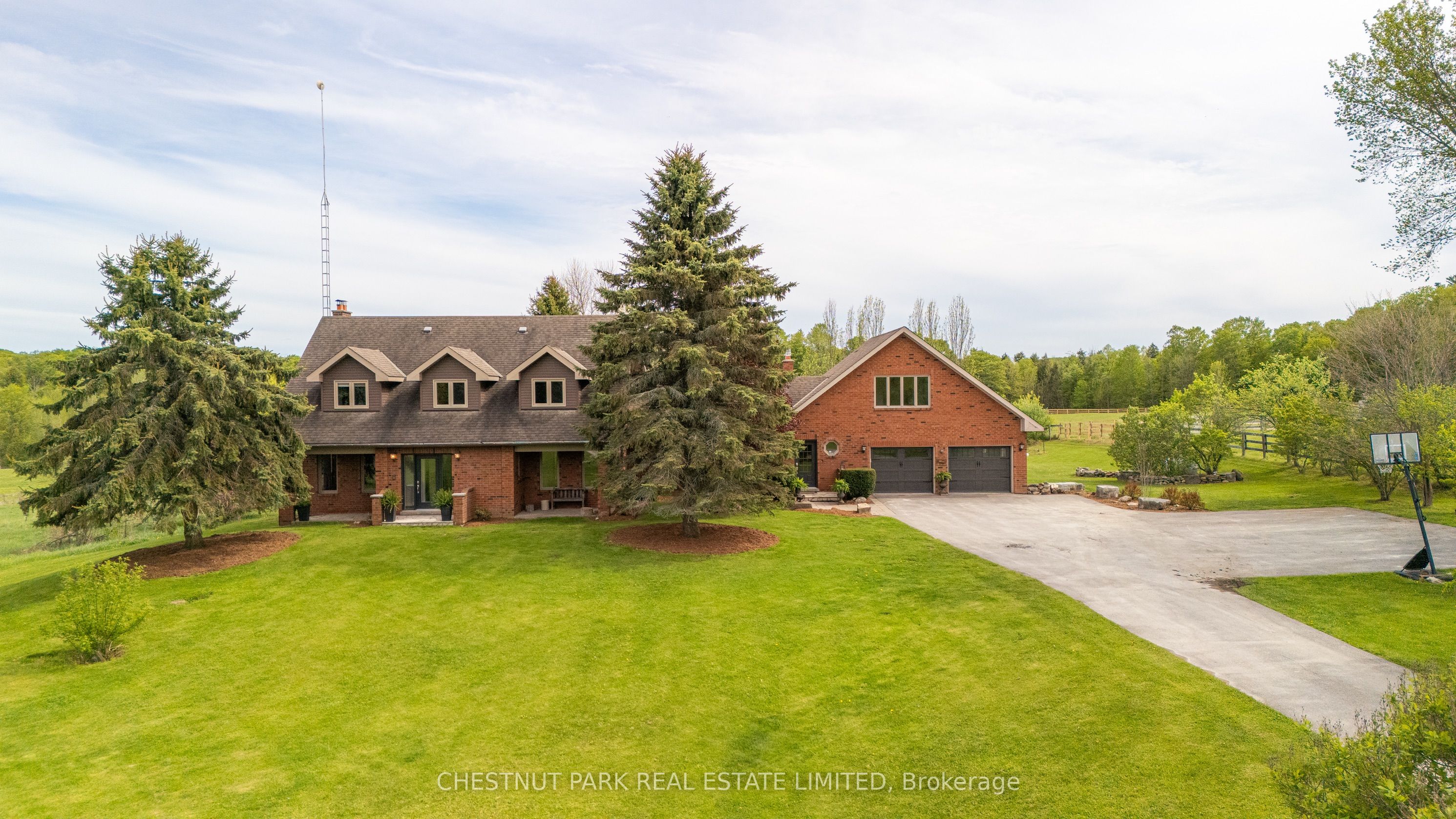 7995 19th Side Road, King, ON L0G 1T0