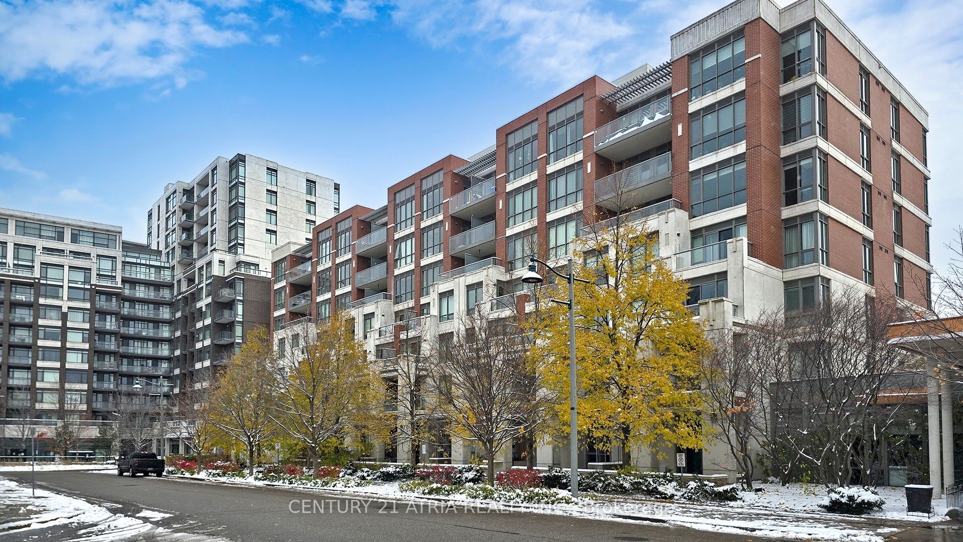 57 Upper Duke Crescent 311D, Markham, ON L6G 0B0 photo 3