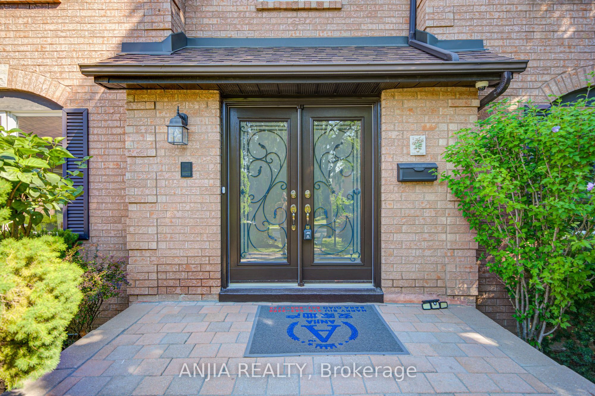 8 Calderbridge Crescent, Markham, ON L3R 9M8 photo 3