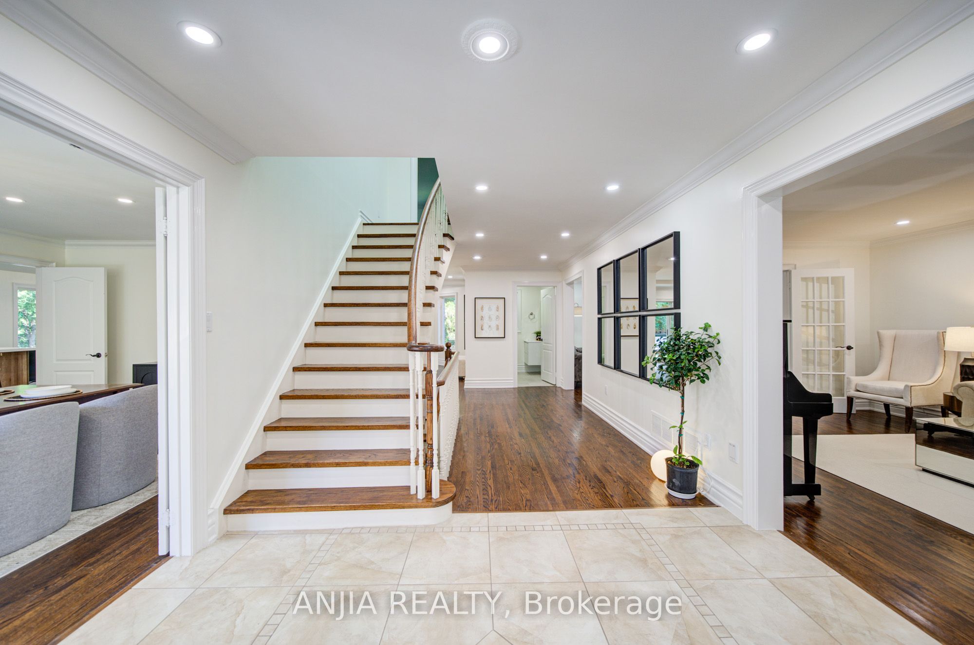8 Calderbridge Crescent, Markham, ON L3R 9M8 photo 5