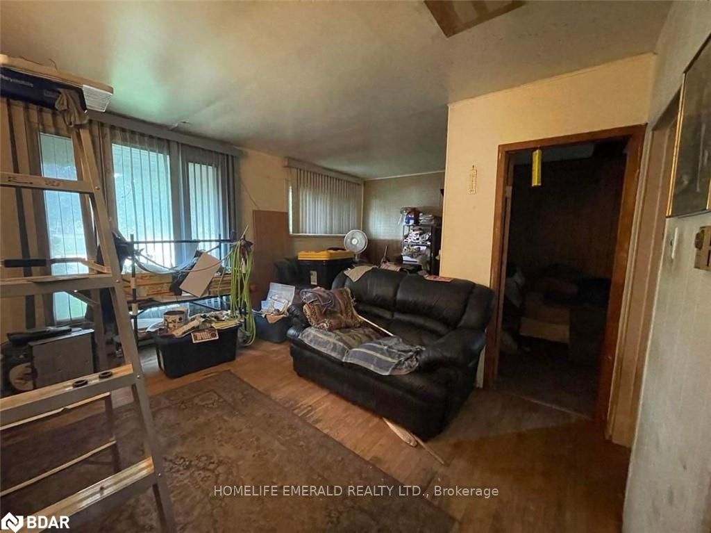 169 MARGARET Street, Essa, ON L0M 1B0 photo 5