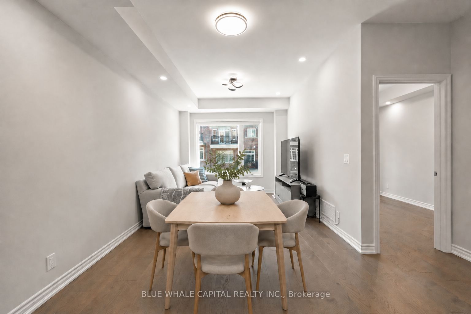 16 Herman Gilroy Lane, Markham, ON L6C 3L7 photo 4