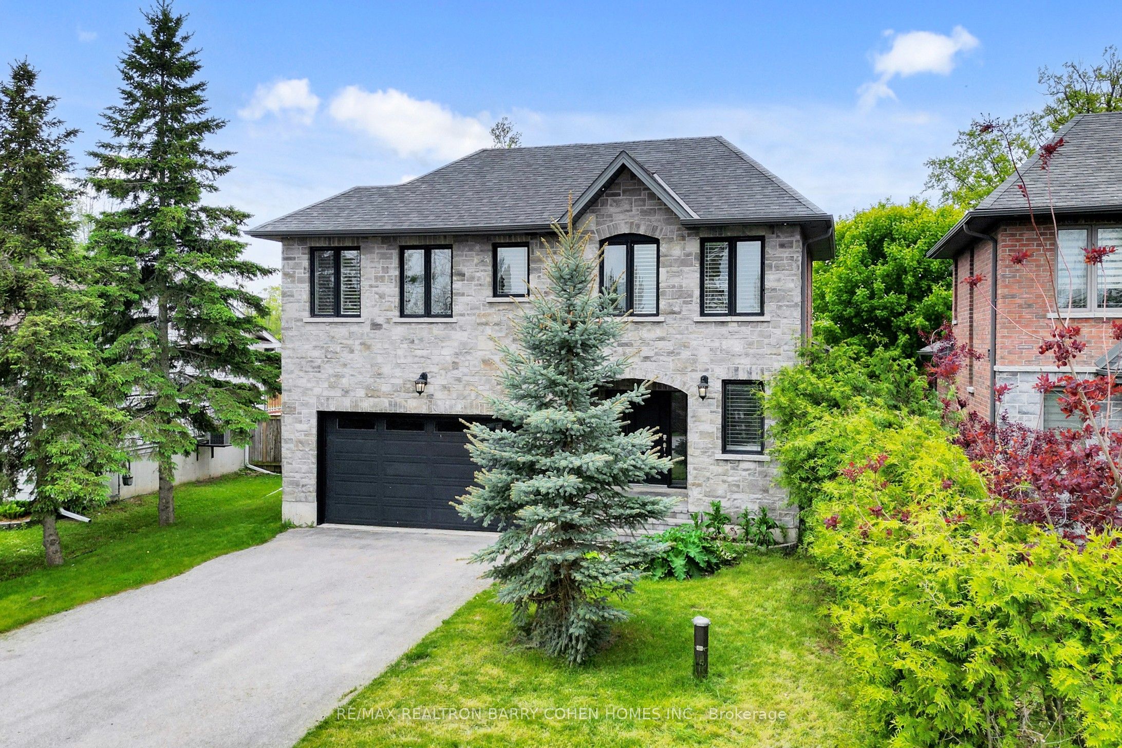 530 Duclos Point Road, Georgina, ON L0E 1N0 photo 2