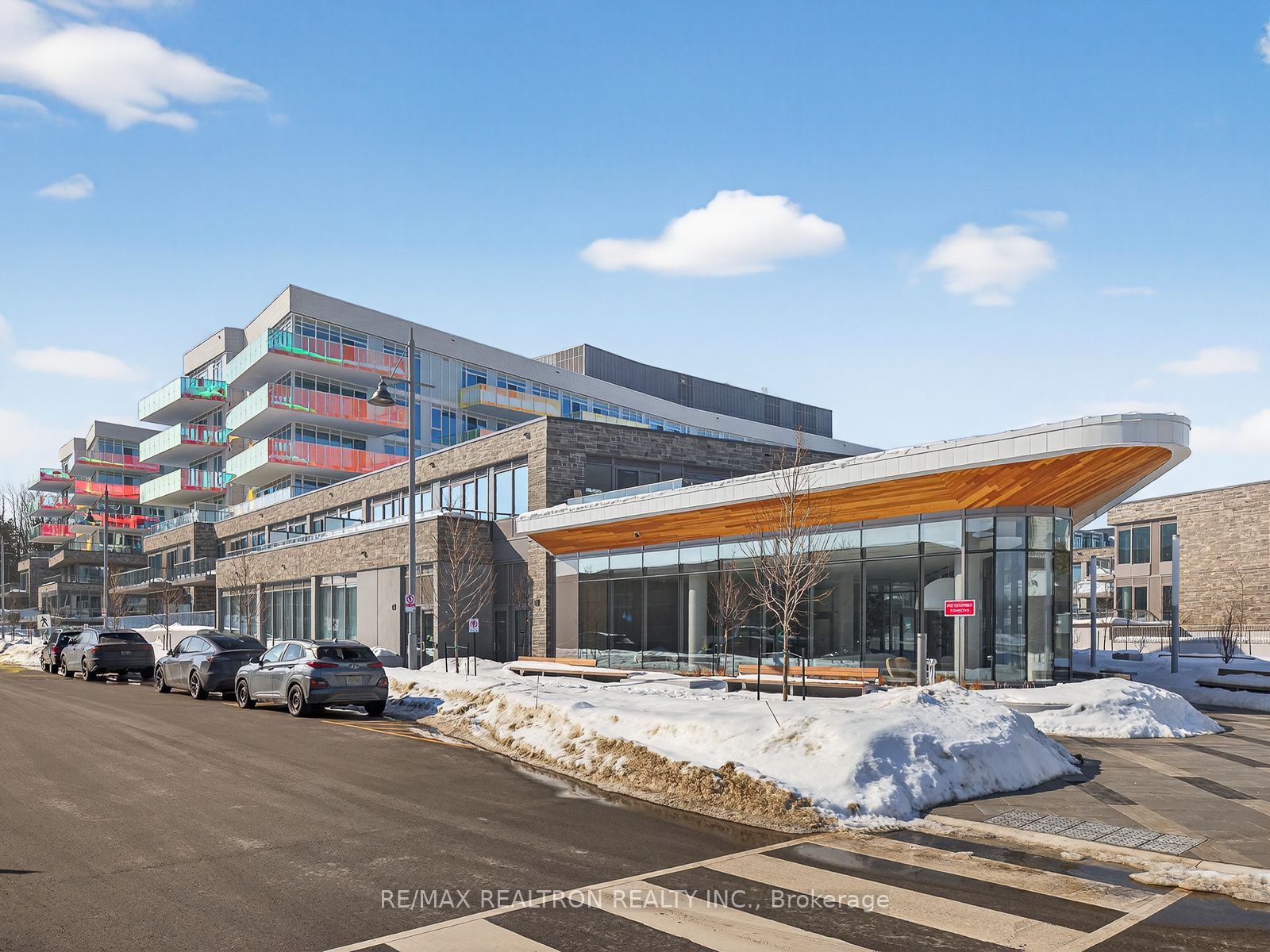 333 Sunseeker Avenue 240, Innisfil, ON L9R 0R6