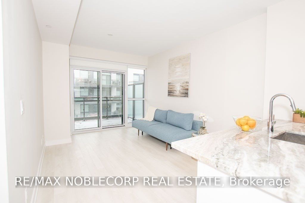 301 Sea Ray Avenue 316, Innisfil, ON L9S 2P7 photo 2