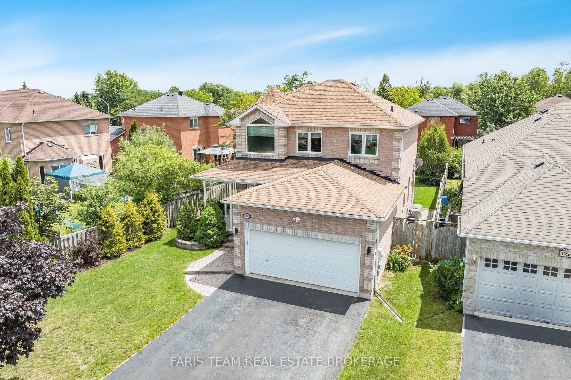 1948 Emerald Court, Innisfil, ON L9S 2A2 photo 3
