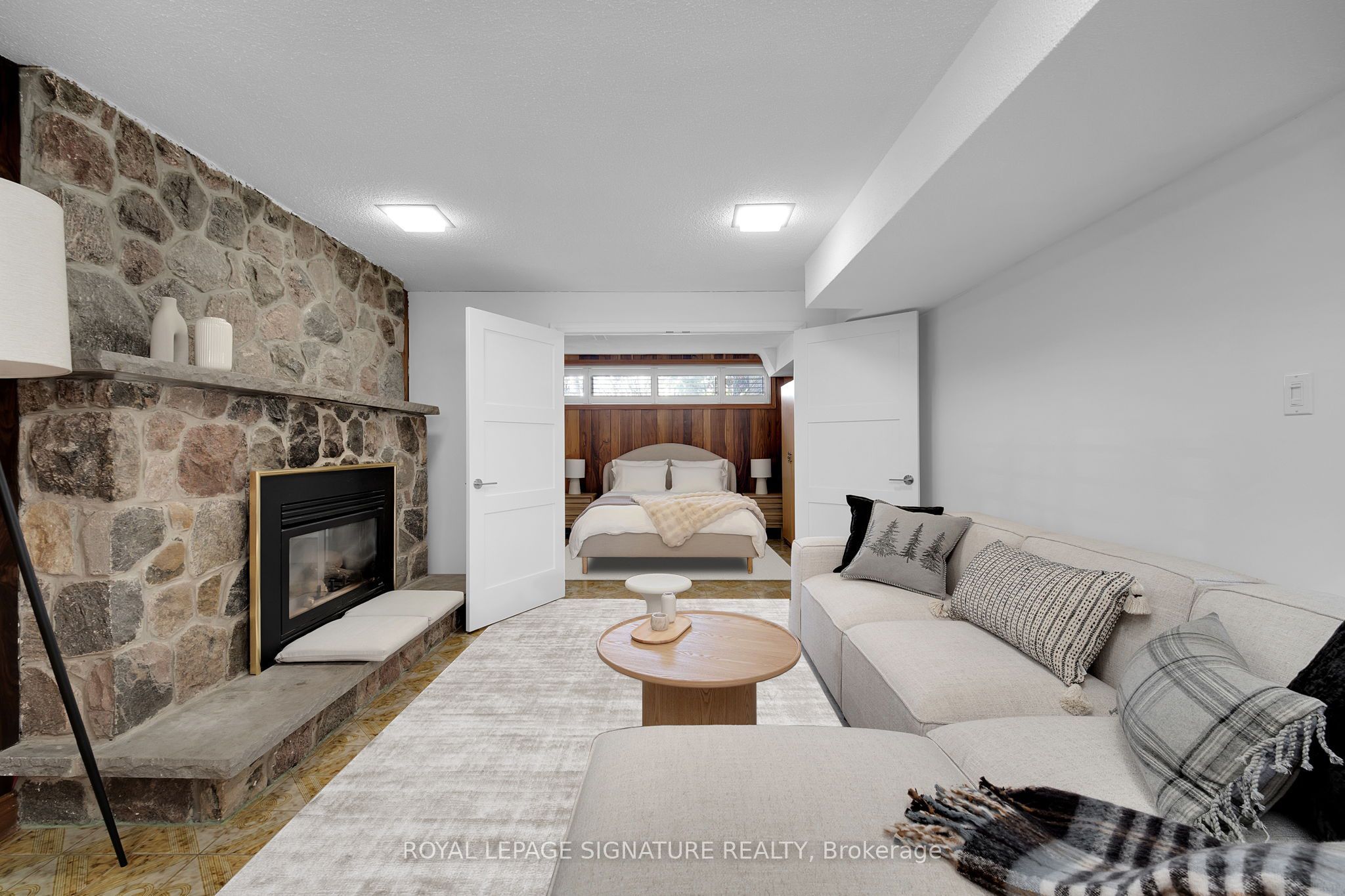 49 Sylvadene Parkway Lower, Vaughan, ON L4L 2M5 photo 2