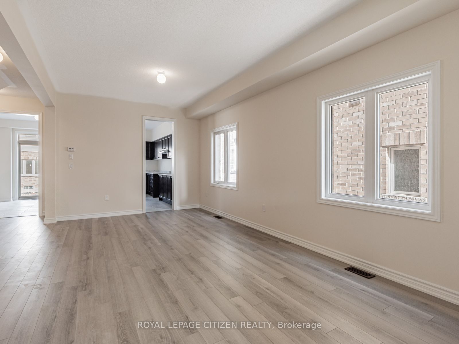 4 Heather Fullerton Road, Georgina, ON L0E 1R0 photo 4