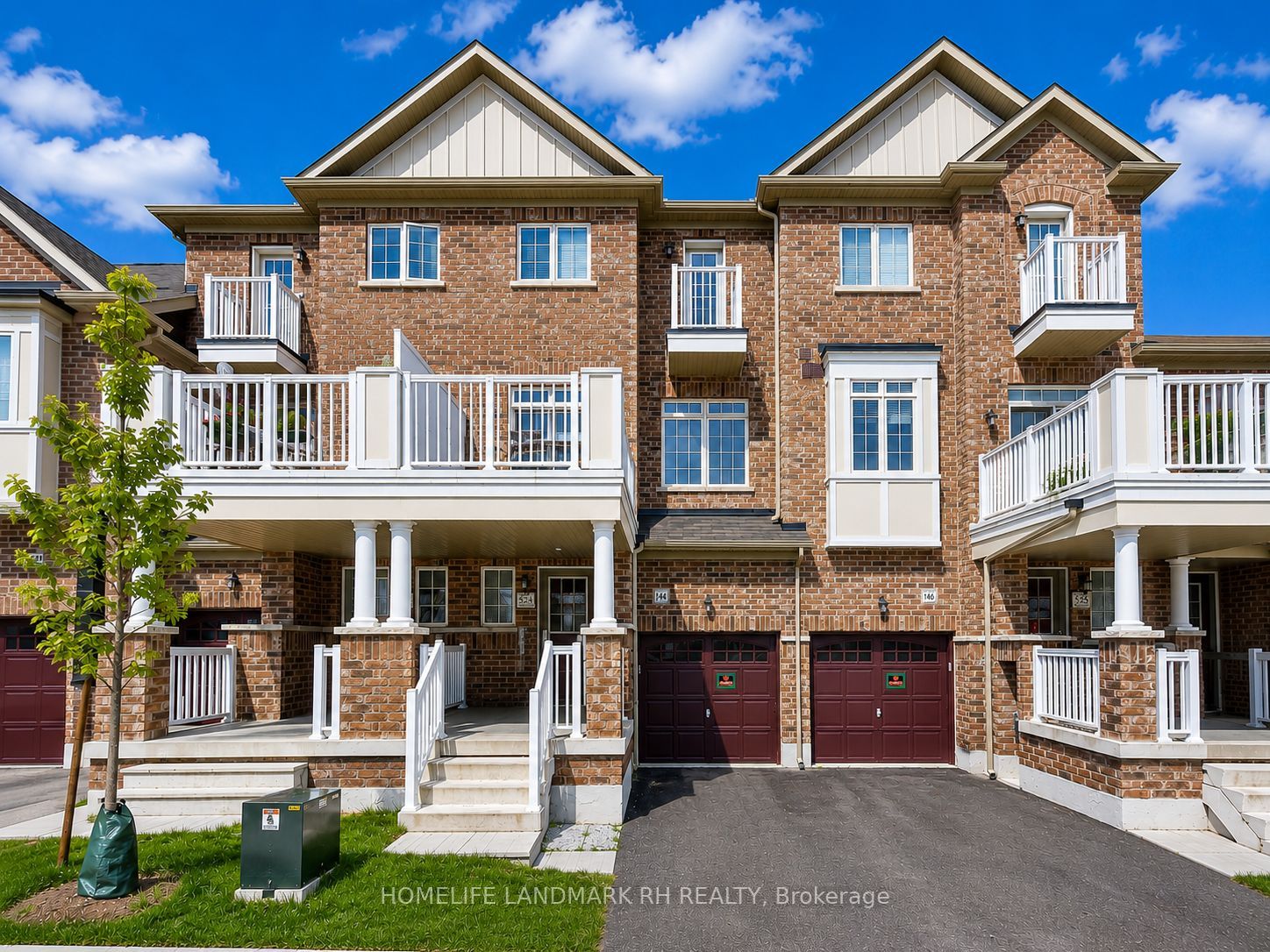 144 Roy Grove Way, Markham, ON L6E 0T7