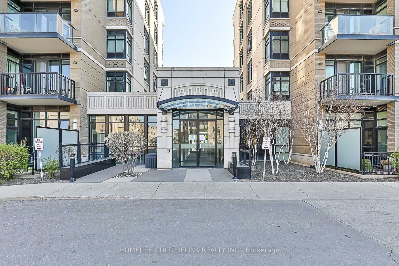131 Upper Duke Crescent 804, Markham, ON L6G 0C9 photo 3