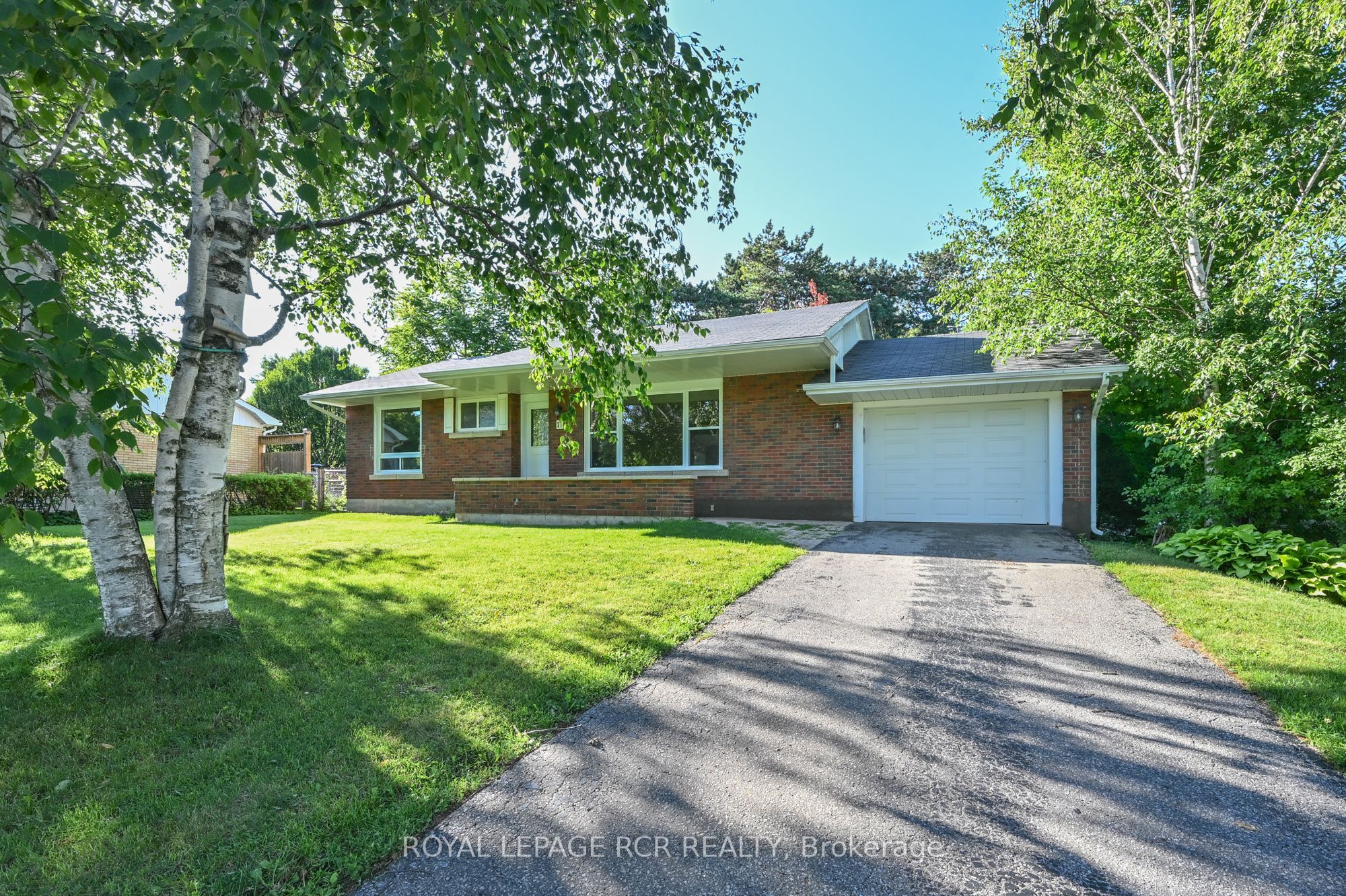18 Doner Street, New Tecumseth, ON L9R 1M6