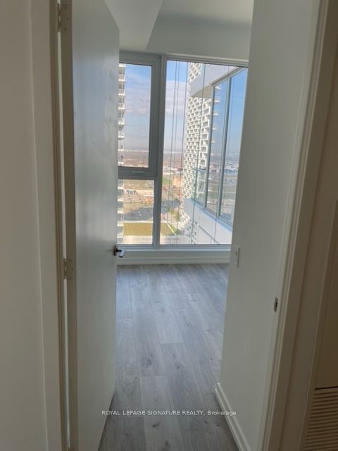 7890 Jane Street 3202, Vaughan, ON L4K 0K9 photo 5