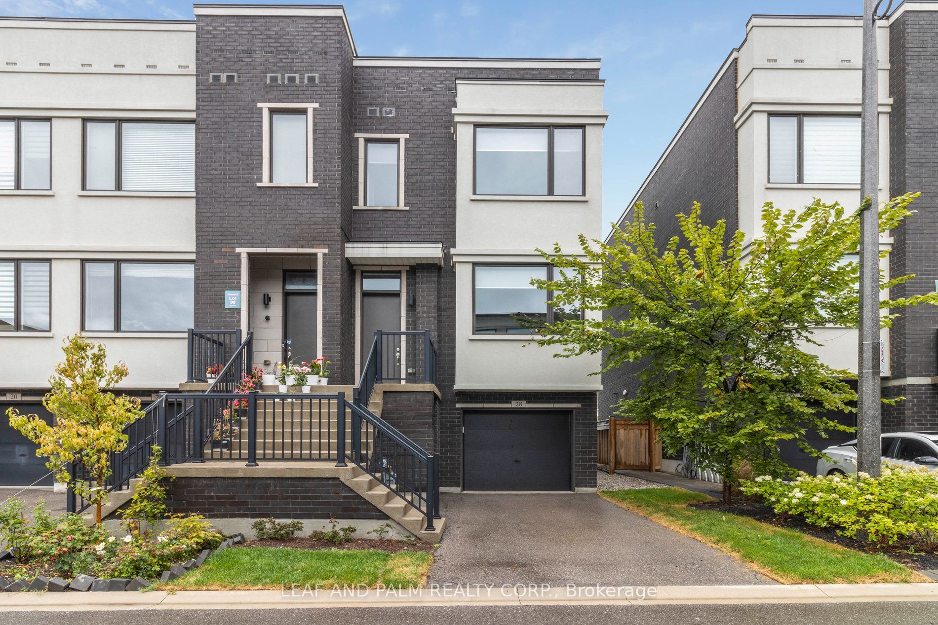 28 Cassila Way, Vaughan, ON L4H 4P2