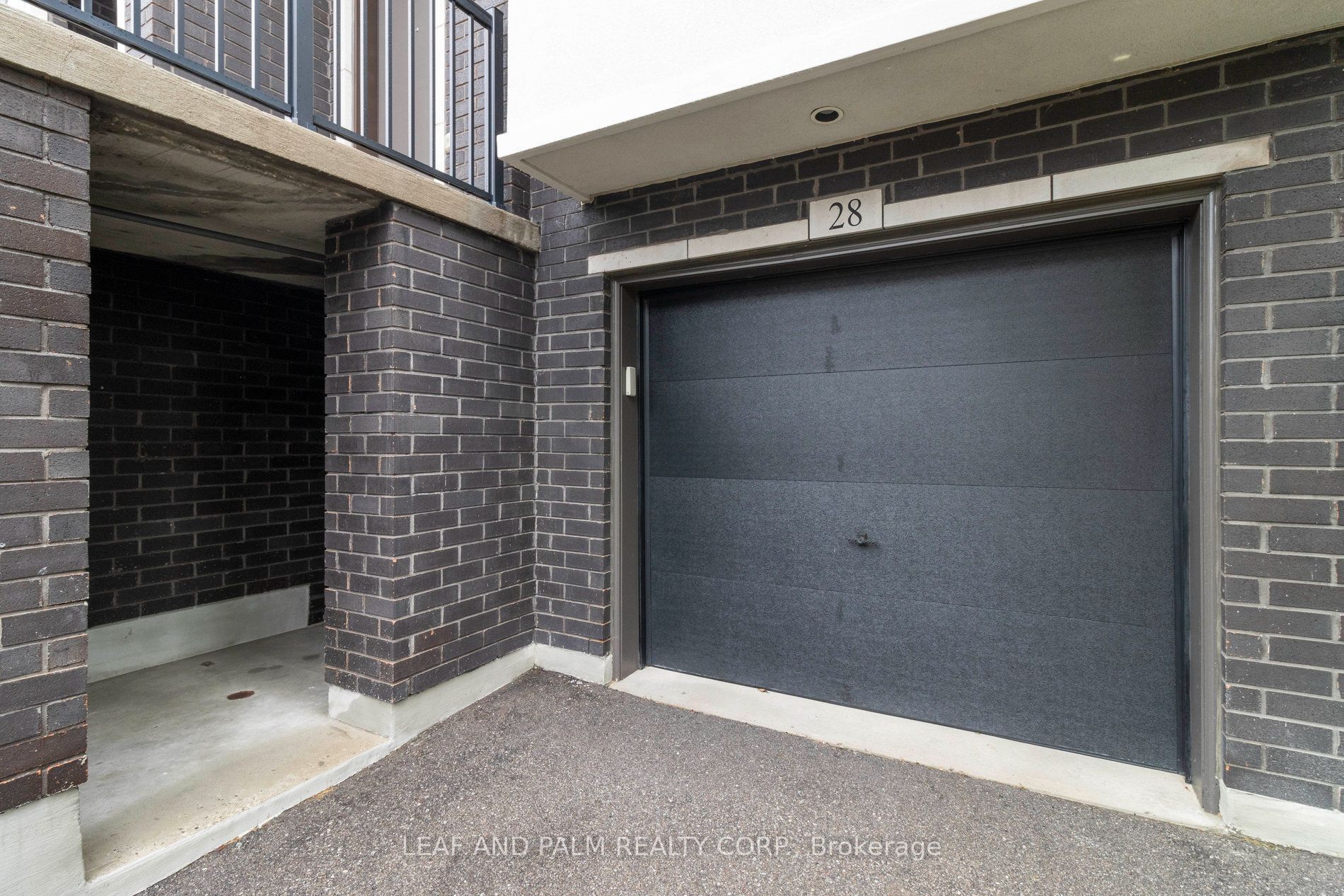 28 Cassila Way, Vaughan, ON L4H 4P2 photo 3