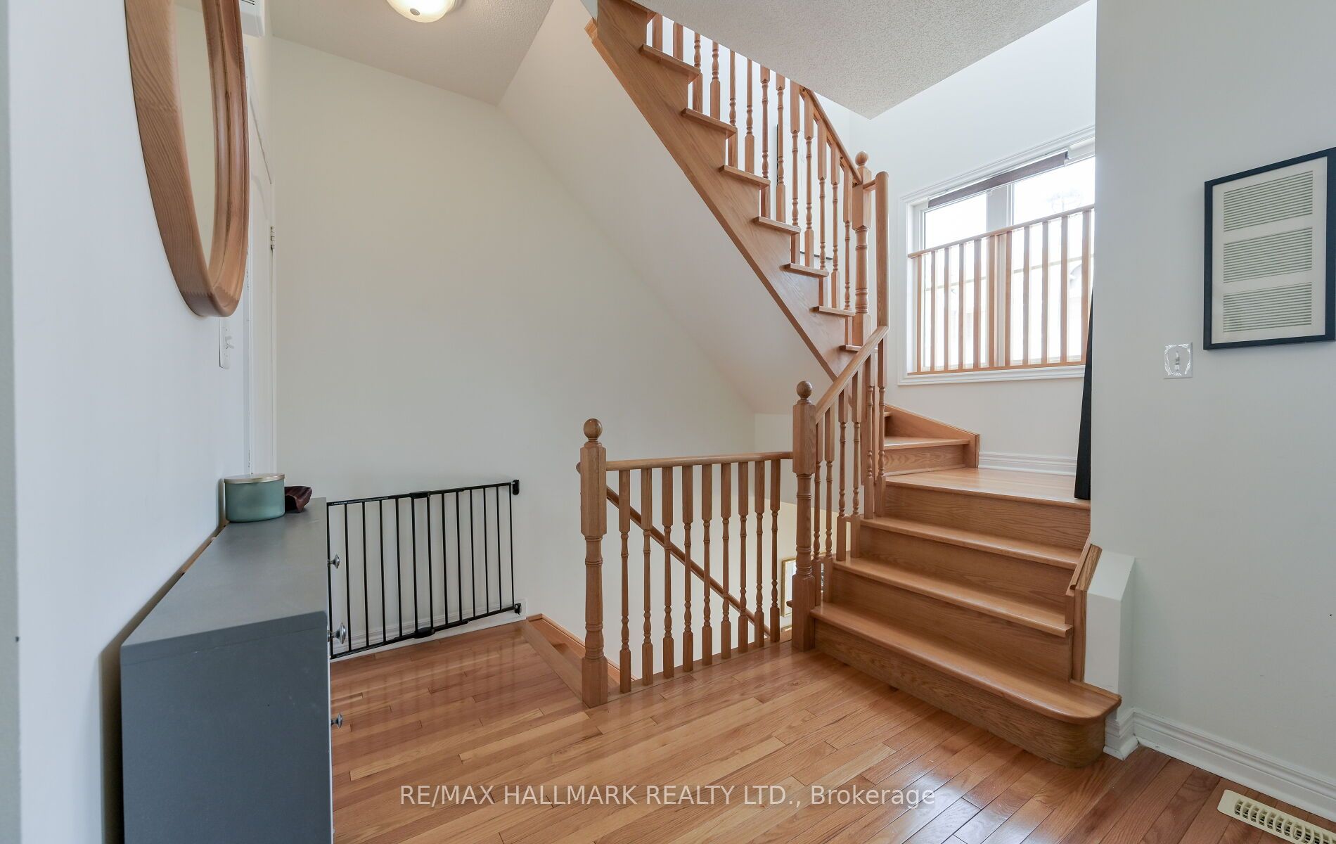 15 Old Colony Road 87, Richmond Hill, ON L4E 4L5 photo 5