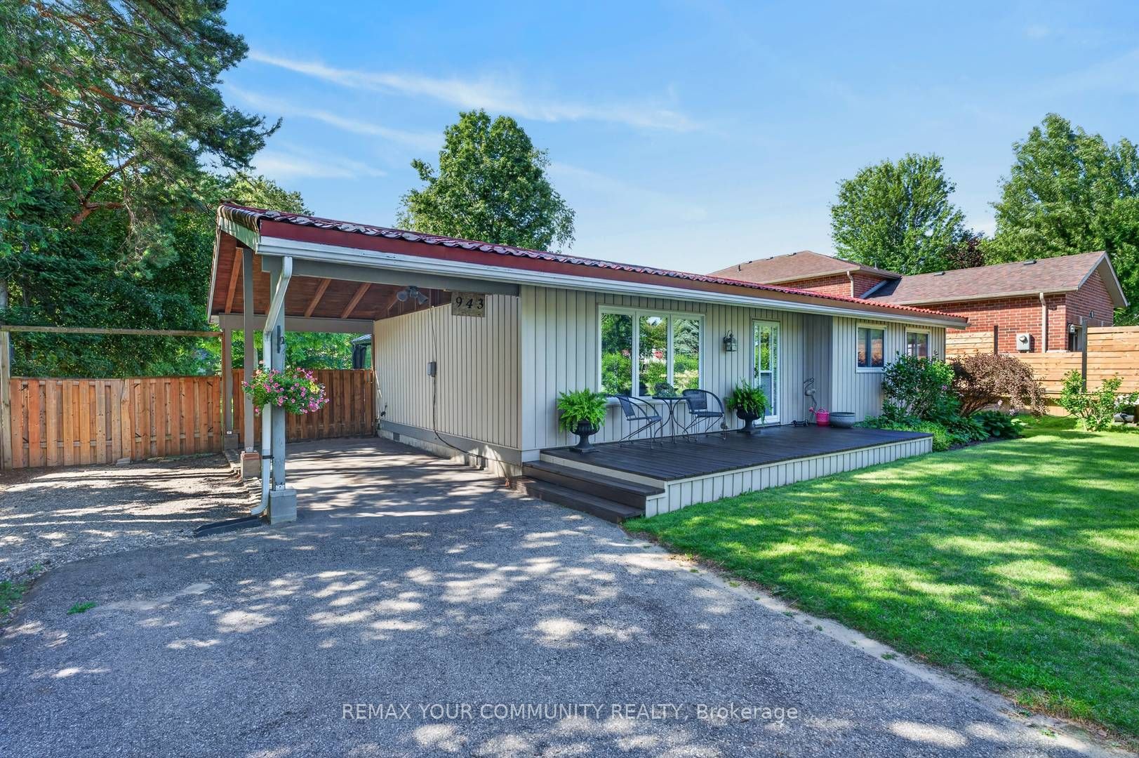 943 Blackwoods Avenue, Innisfil, ON L9S 1S6 photo 2