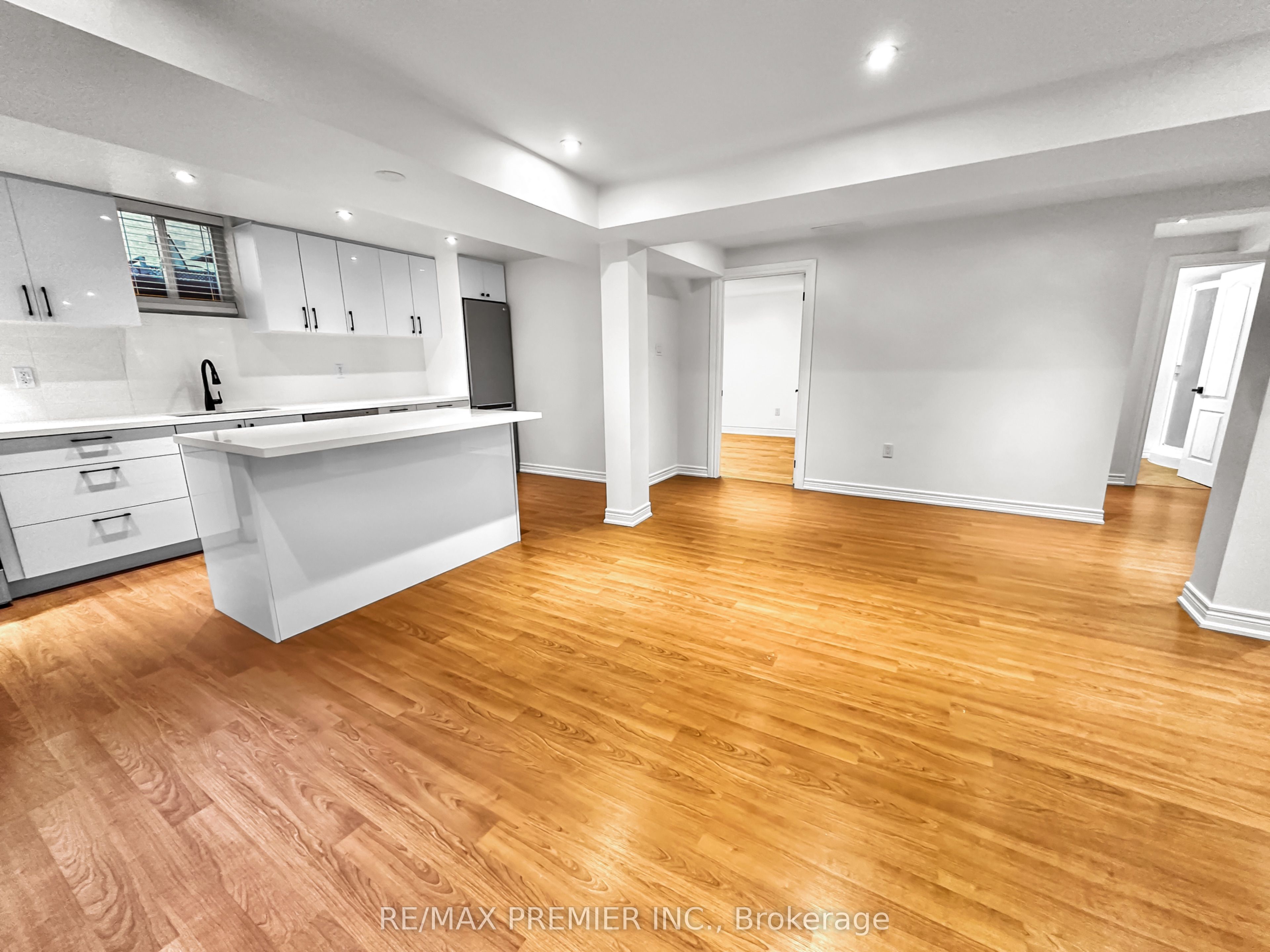 277 Springside Road Lower, Vaughan, ON L6A 2J3 photo 4