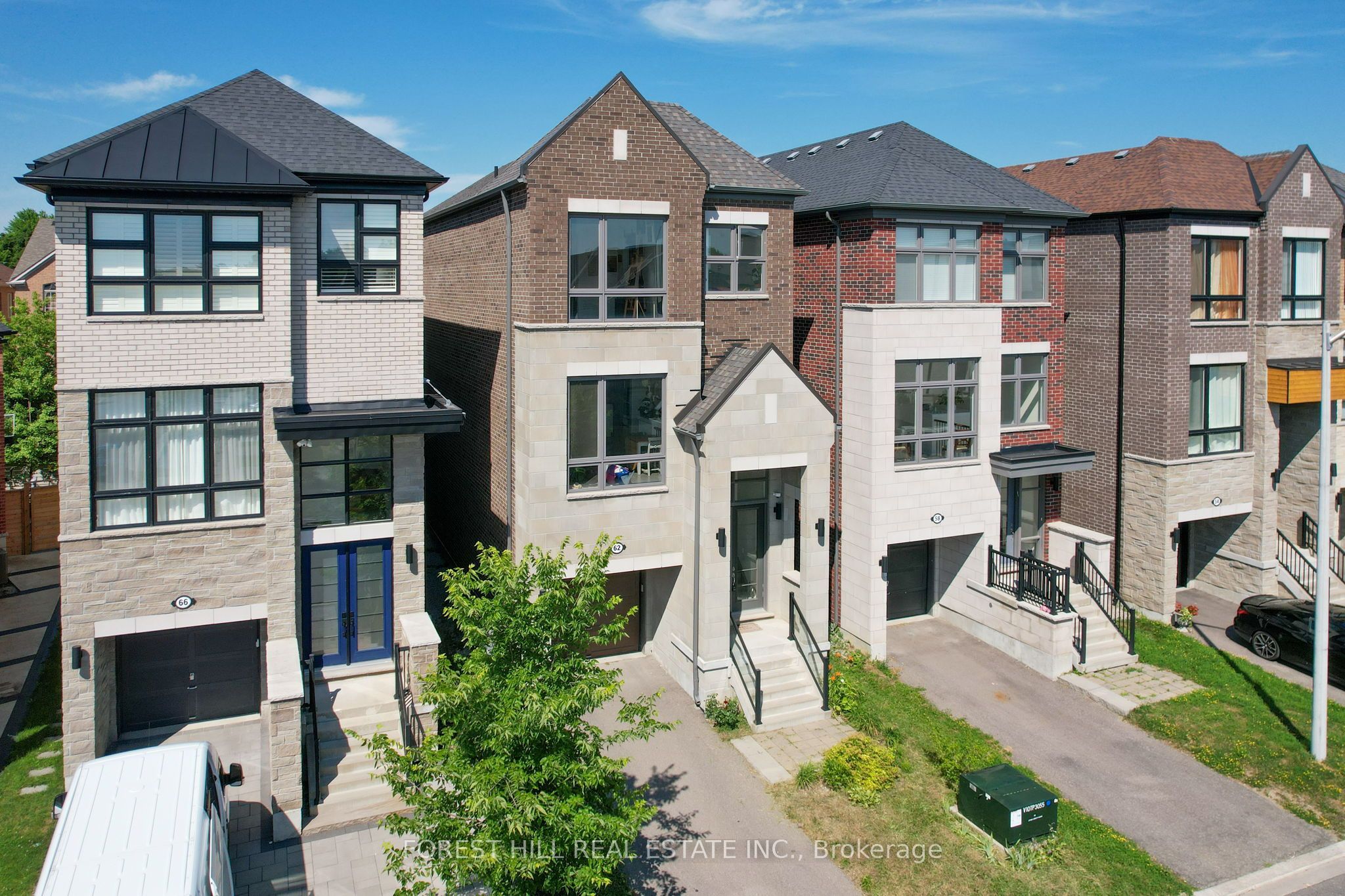 62 Hesperus Road, Vaughan, ON L4J 0K3 photo 2