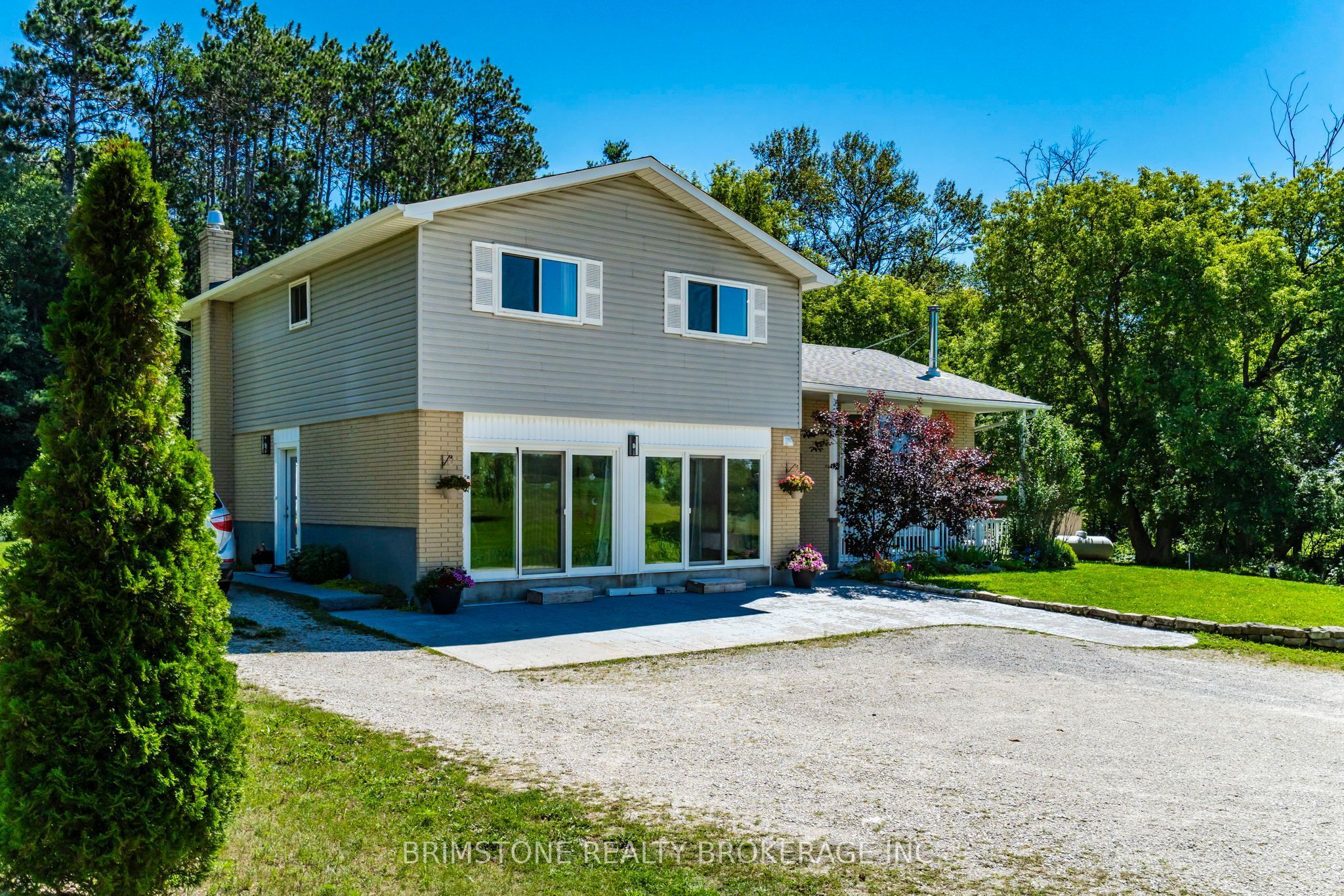 8231 56 County Road, Essa, ON L0M 1T0 photo 2