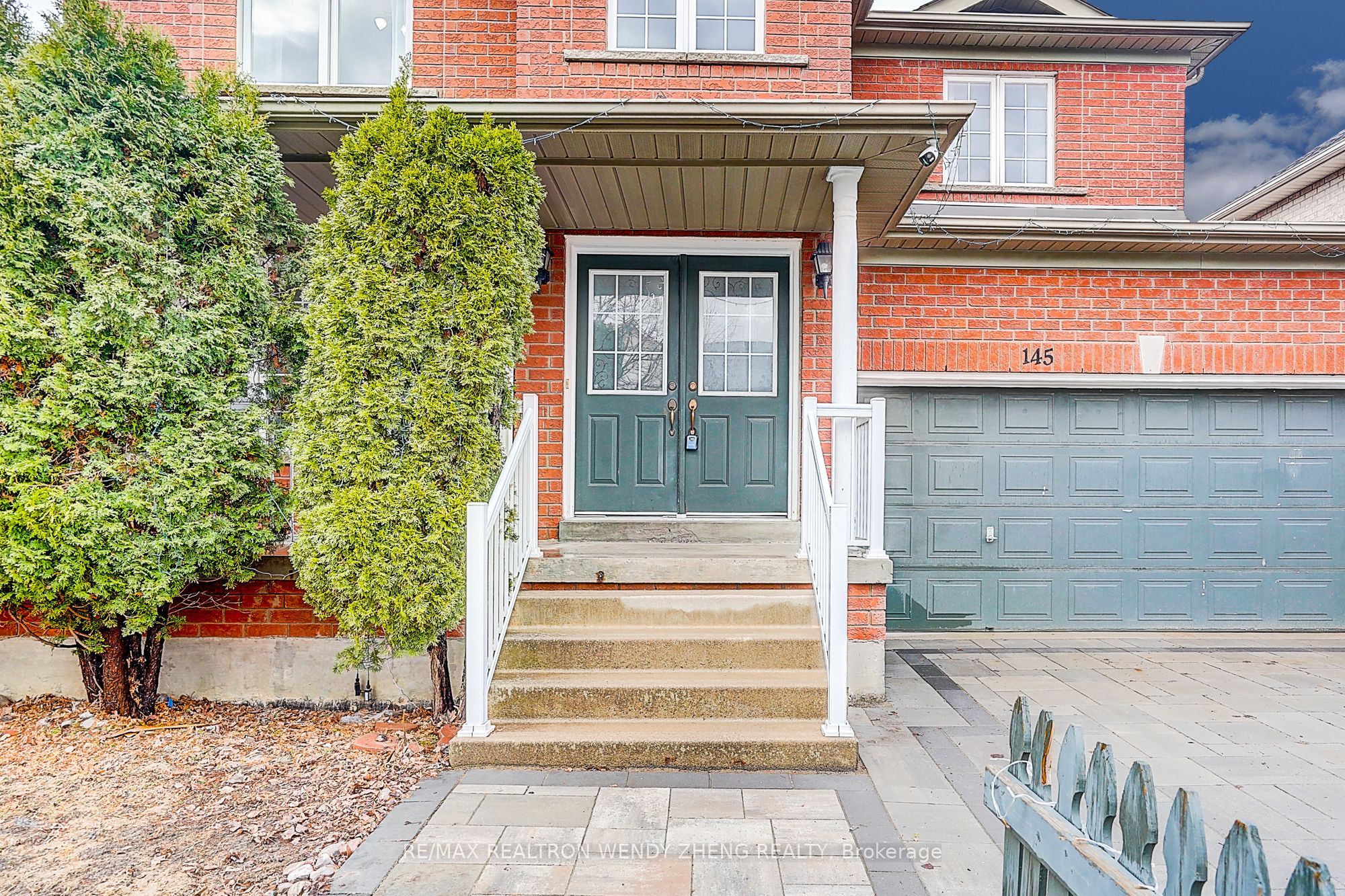 145 Glasgow Crescent, Georgina, ON L4P 4B1 photo 2