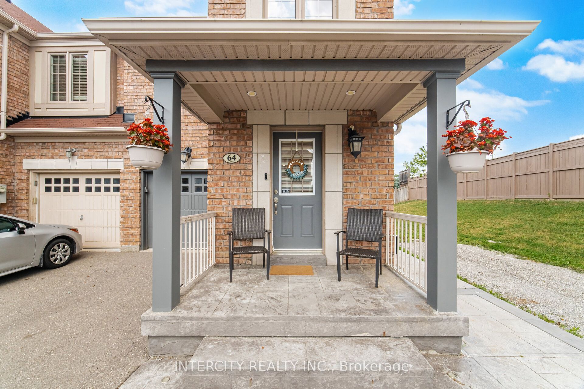 64 Coranto Way, Vaughan, ON L4H 3L9 photo 2