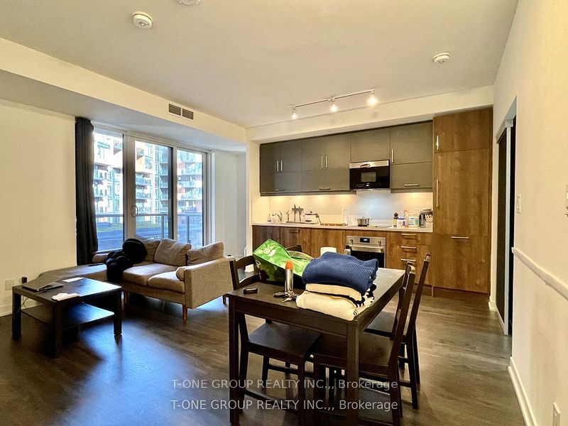 292 Verdale Cross 612, Markham, ON L6G 0H6 photo 4