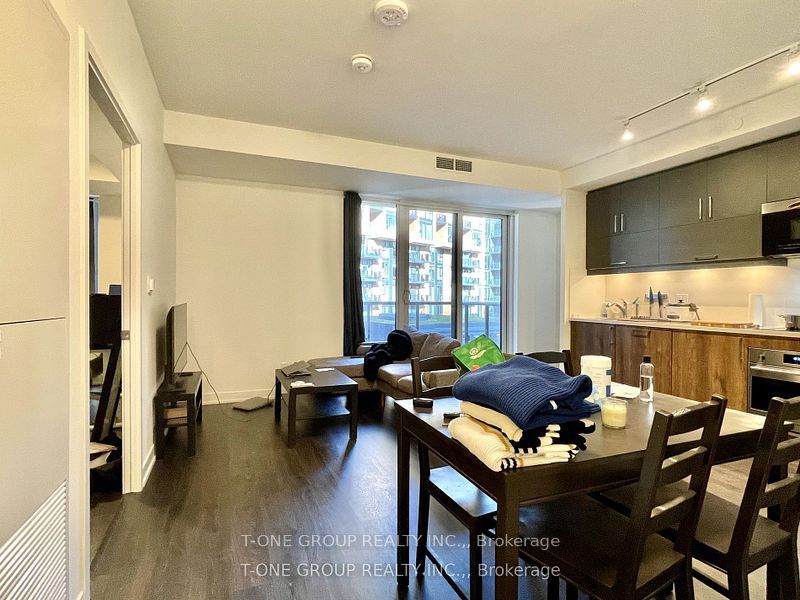 292 Verdale Cross 612, Markham, ON L6G 0H6 photo 5