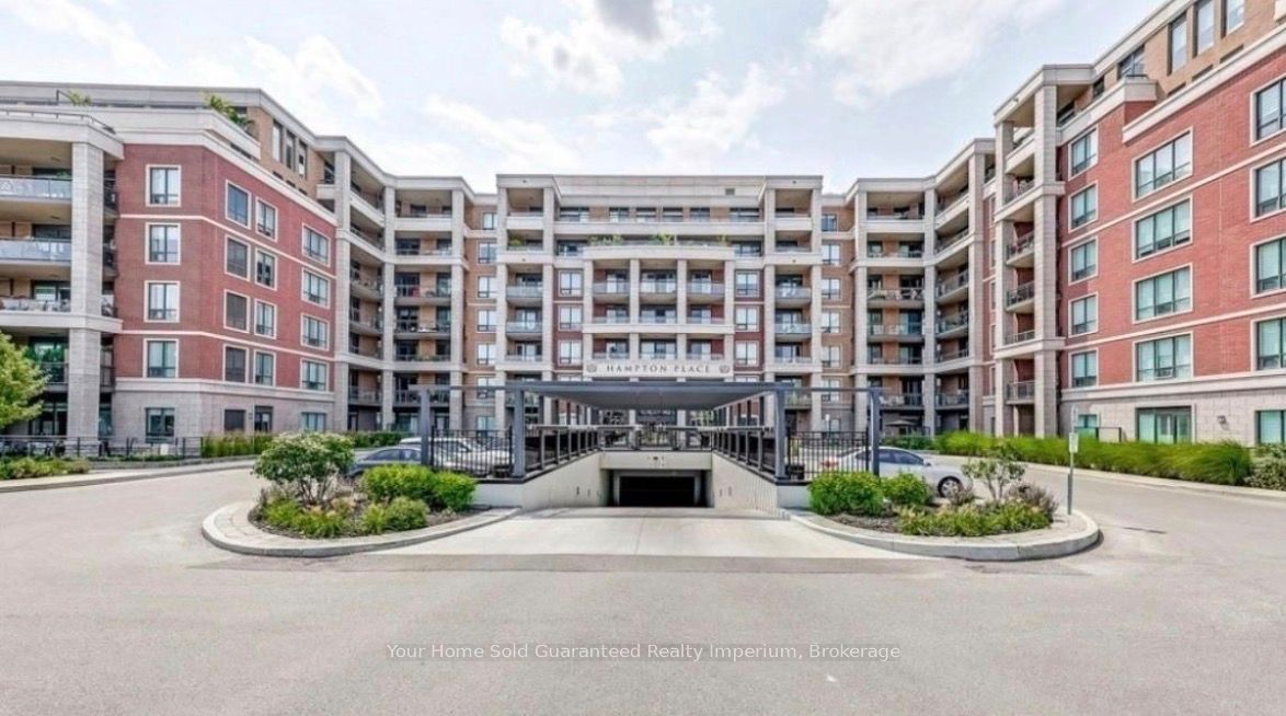 25 Baker Hill Boulevard, Whitchurch-Stouffville, ON L4A 4R5 photo 2