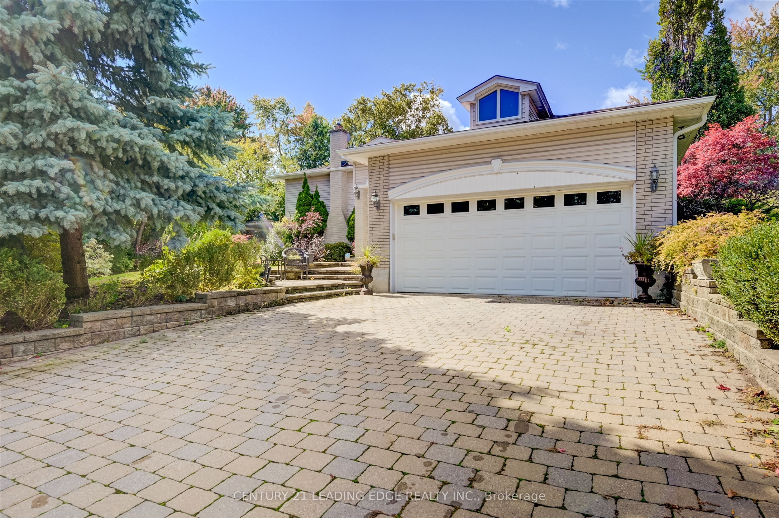 171 Krieghoff Avenue, Markham, ON L3R 1W2 photo 2